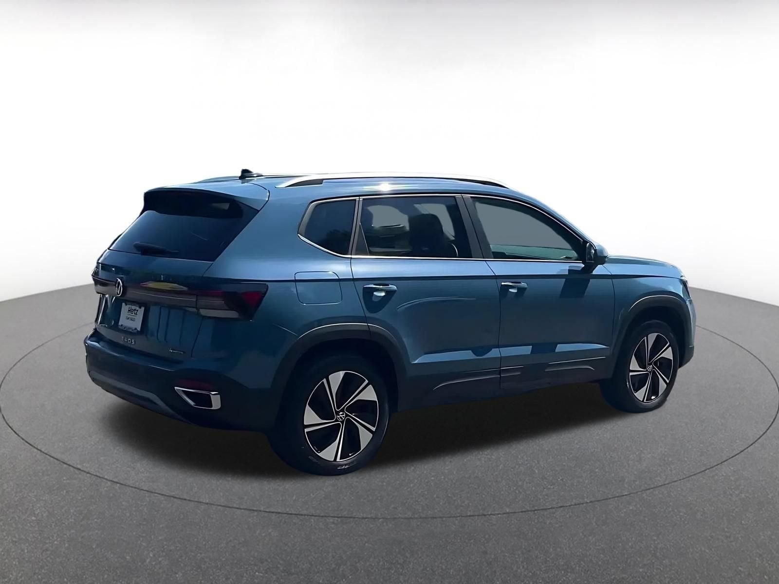 Thumbnail: 2026 Volkswagen Taos - 15