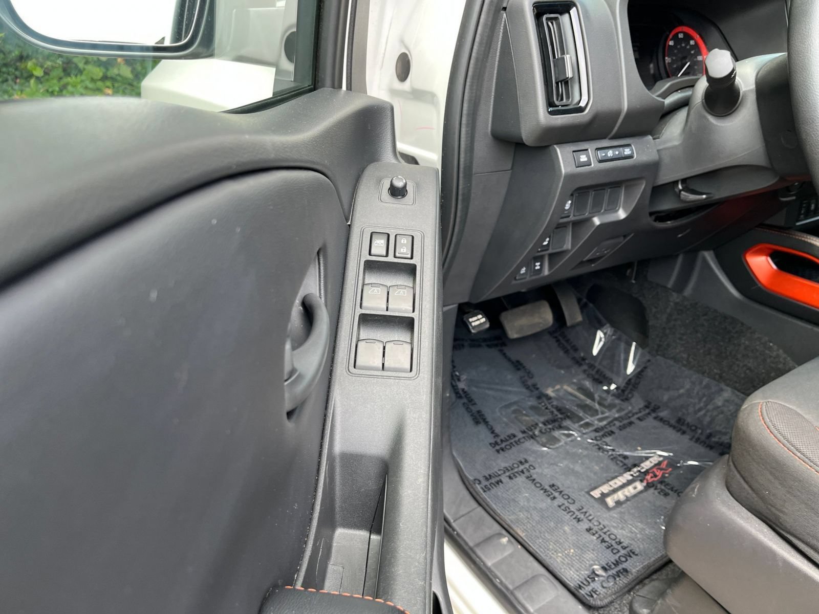 Thumbnail: 2026 Nissan Frontier - 15