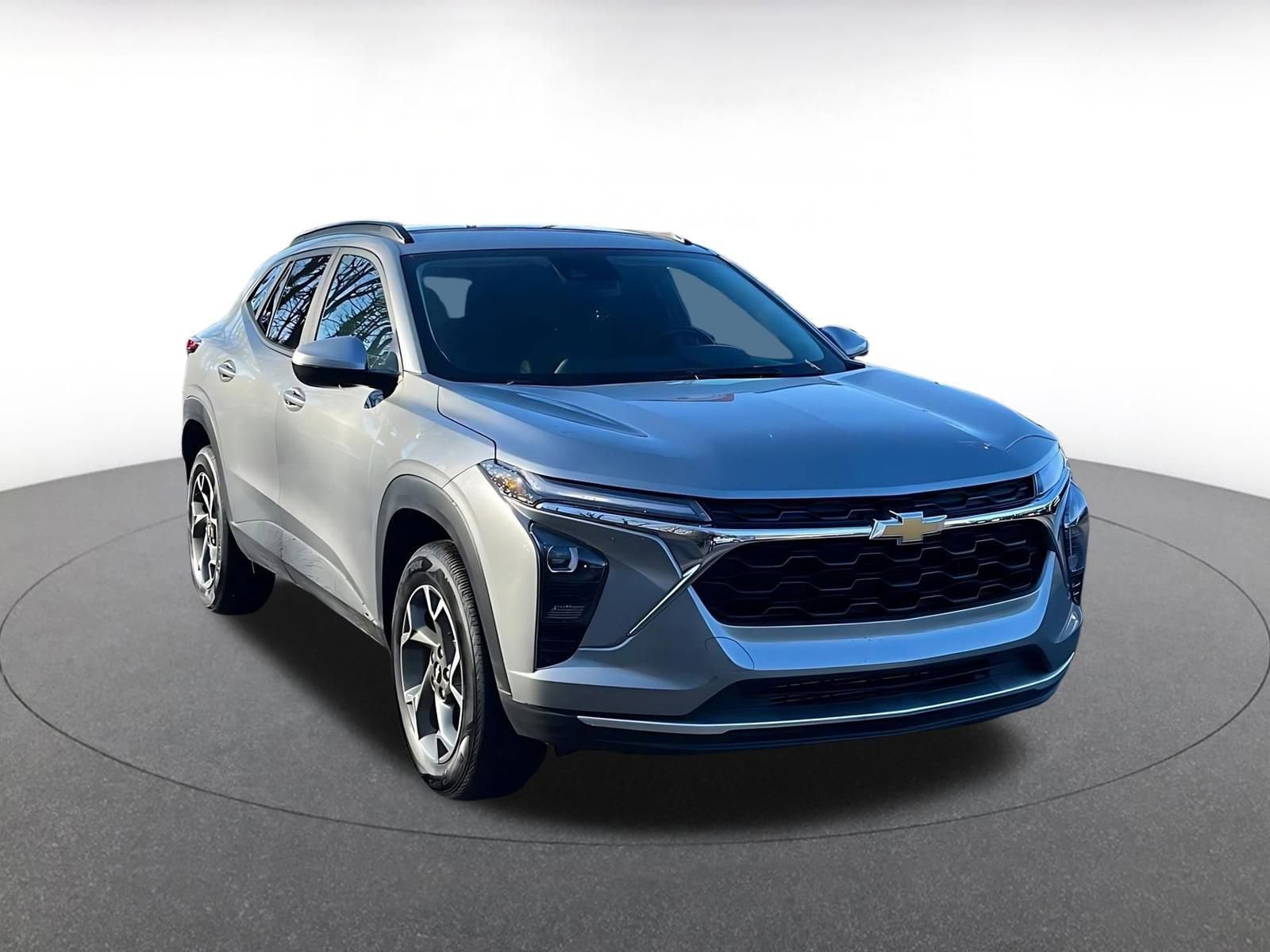 Thumbnail: 2025 Chevrolet Trax - 1