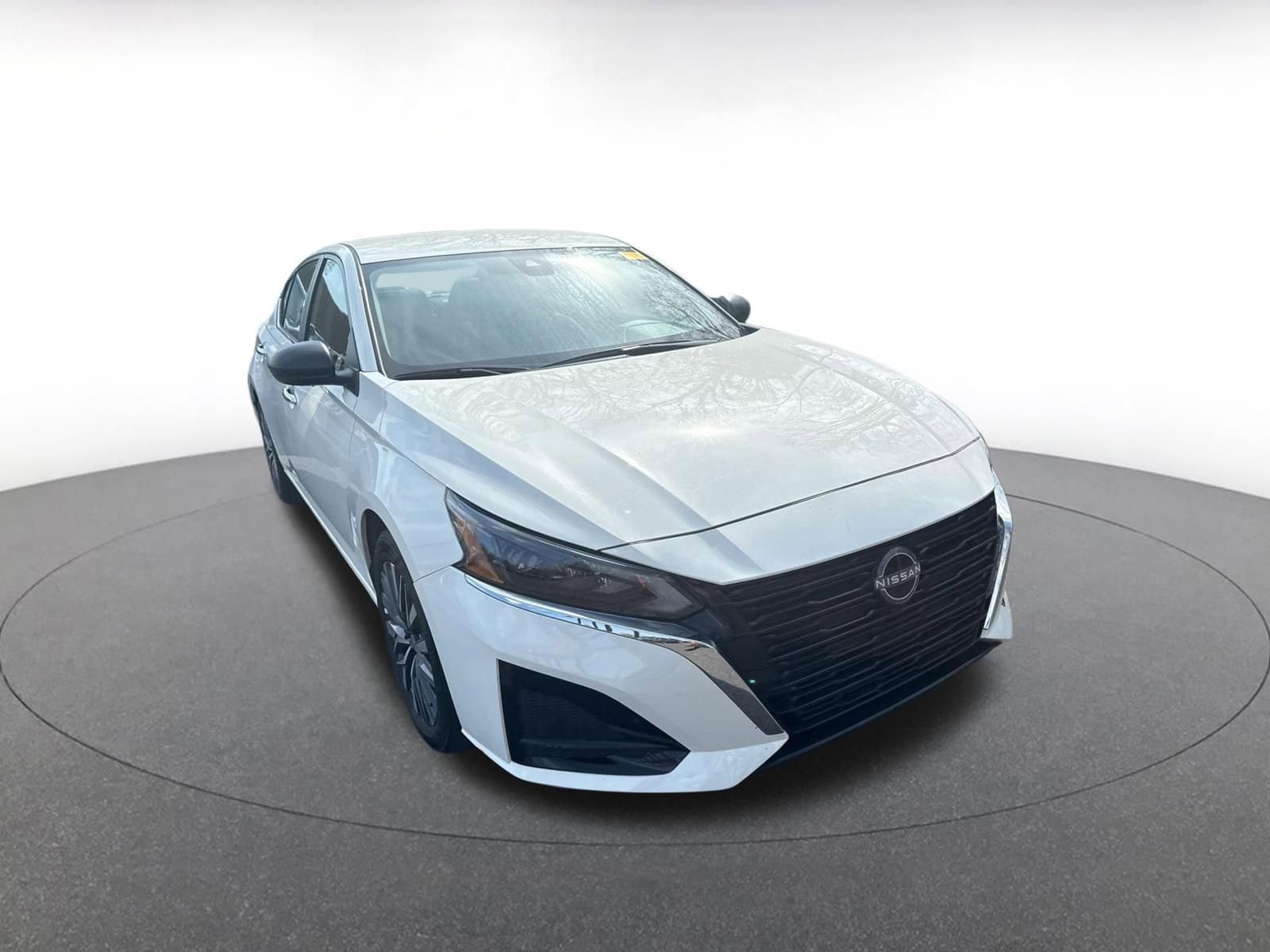 Thumbnail: 2025 Nissan Altima - 1