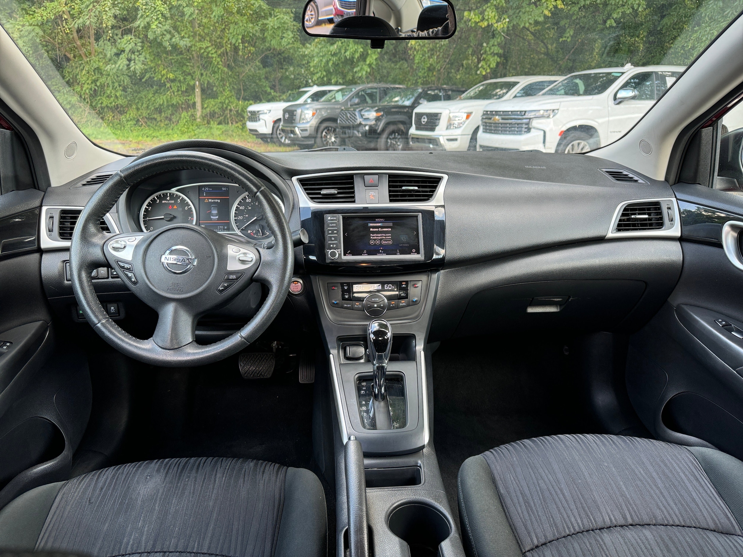 2019 Nissan Sentra SV 27