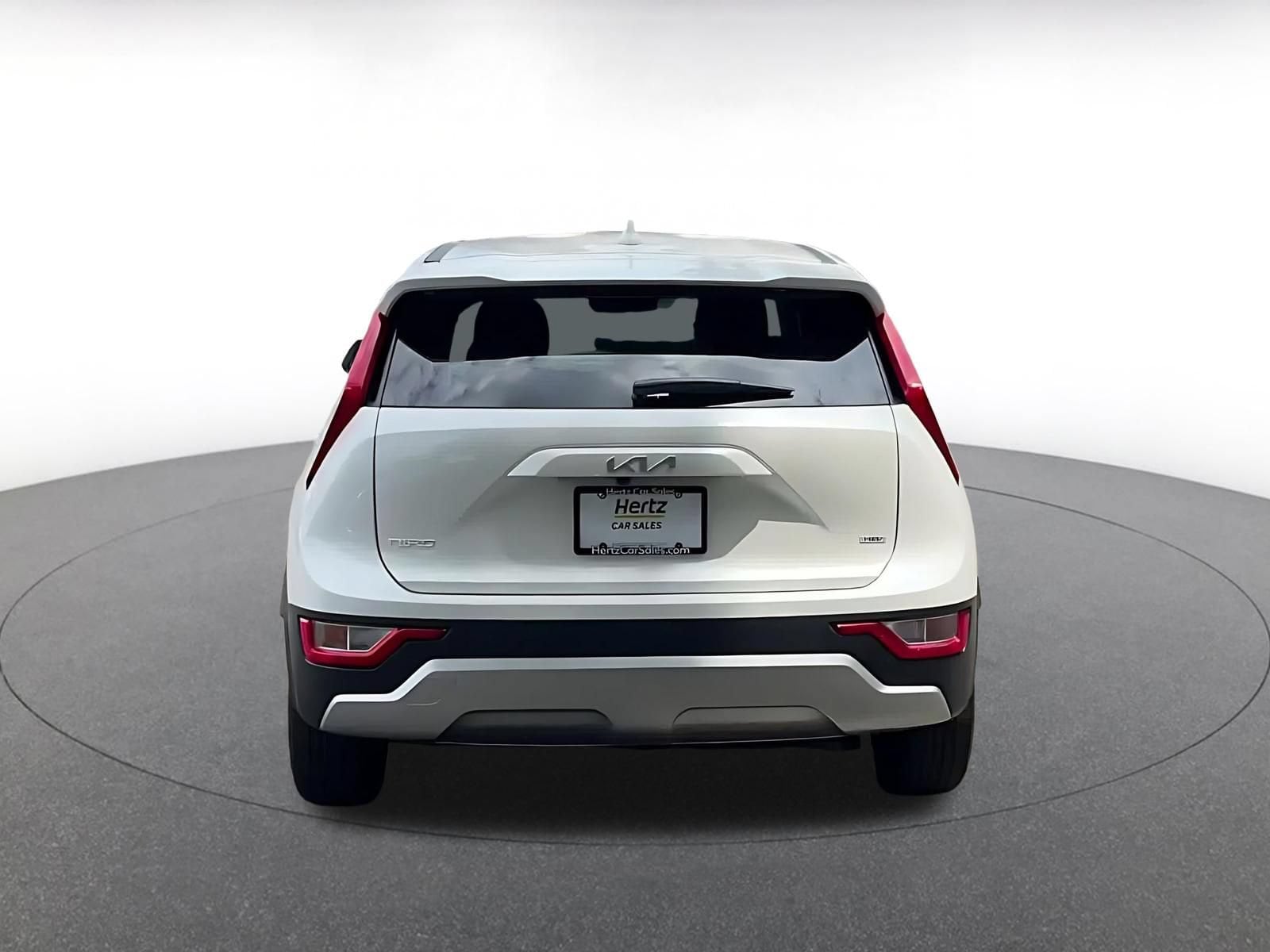 Thumbnail: 2026 Kia Niro - 12