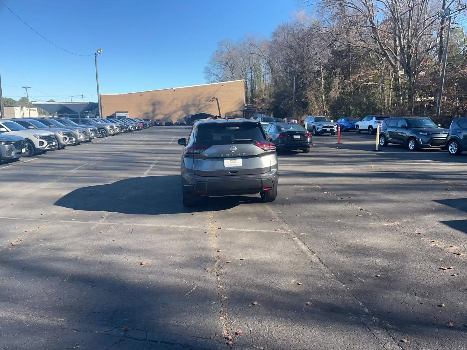 Thumbnail: 2025 Nissan Rogue - 16