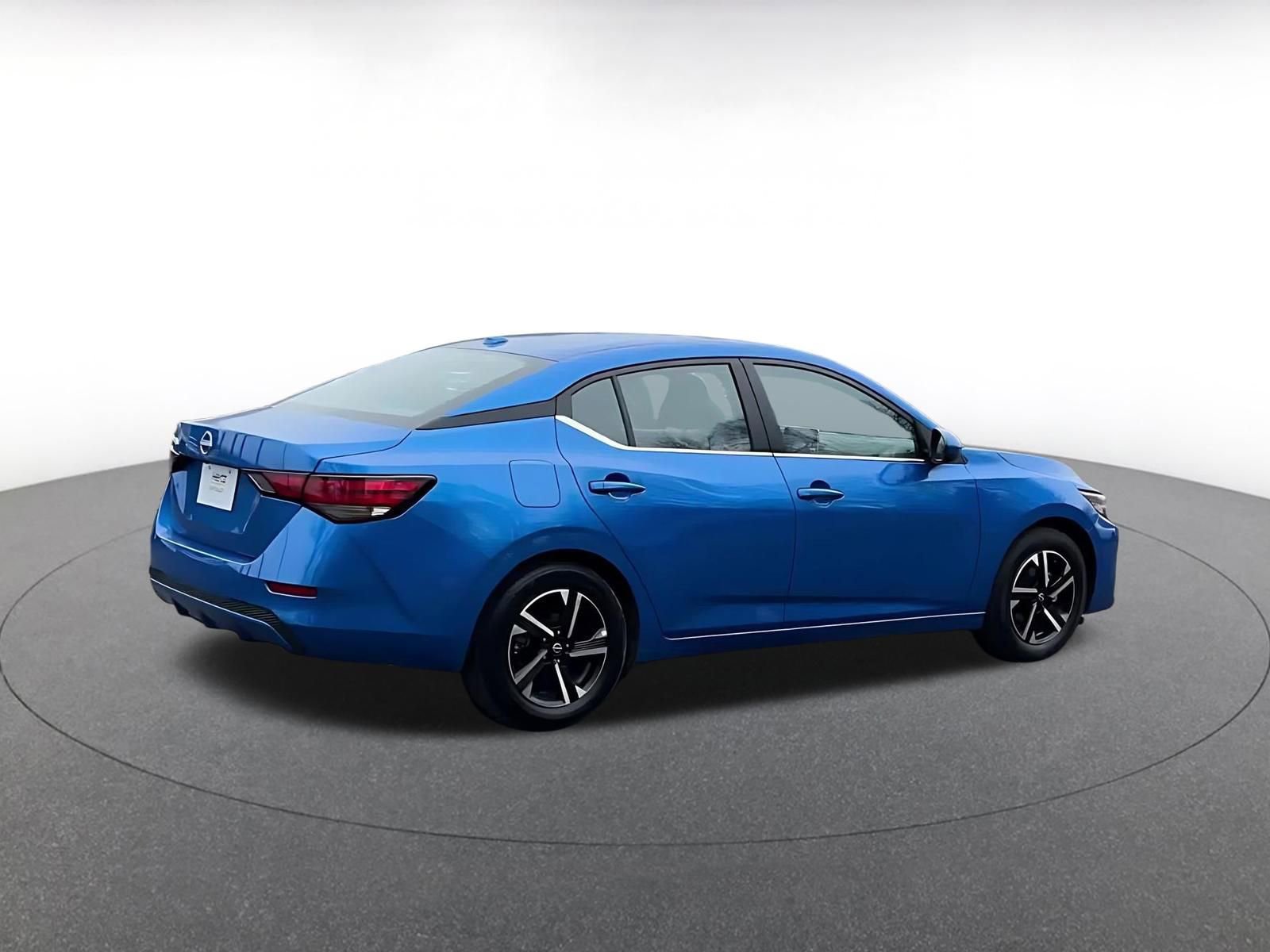 Thumbnail: 2025 Nissan Sentra - 15