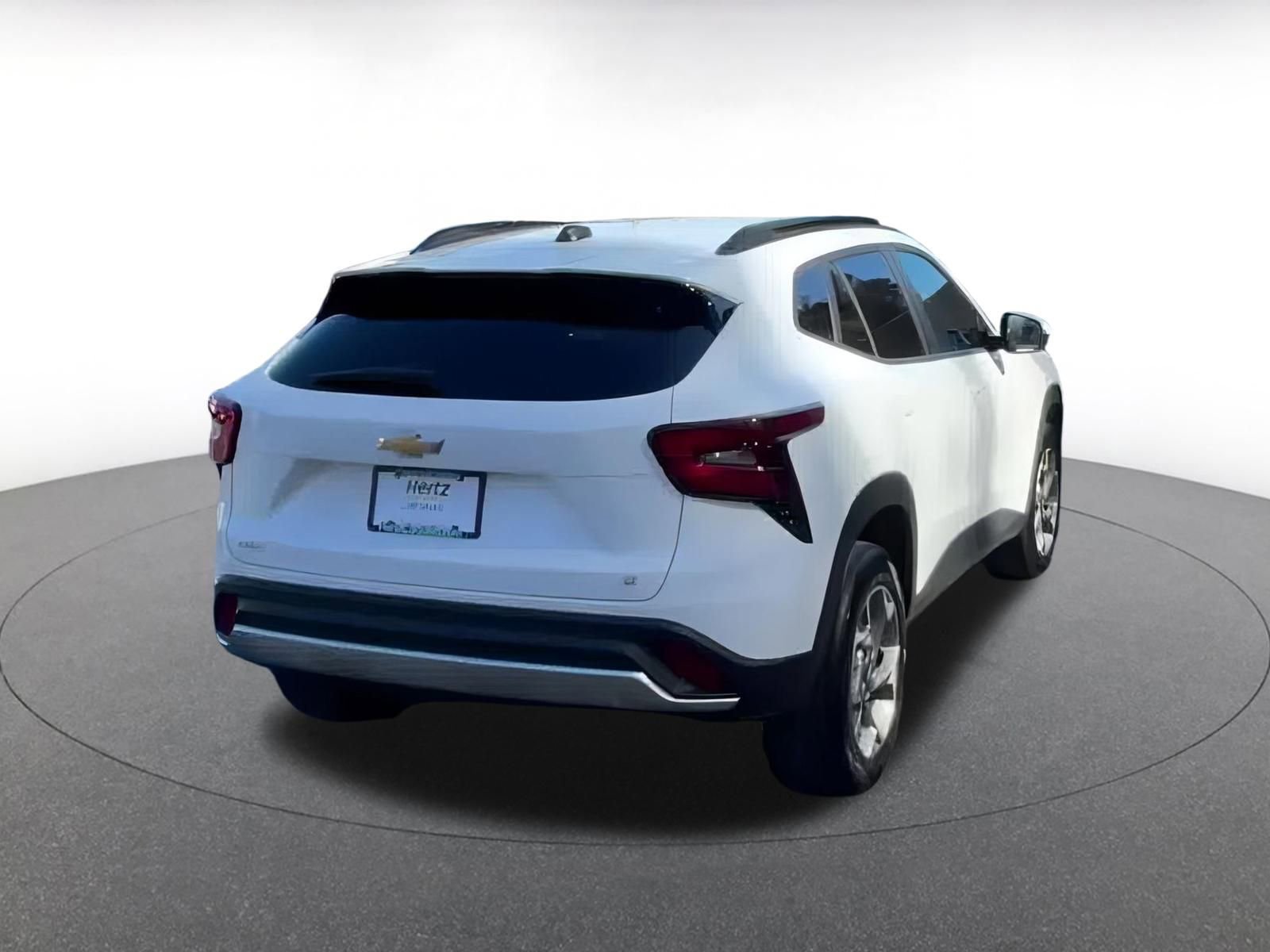 Thumbnail: 2025 Chevrolet Trax - 12