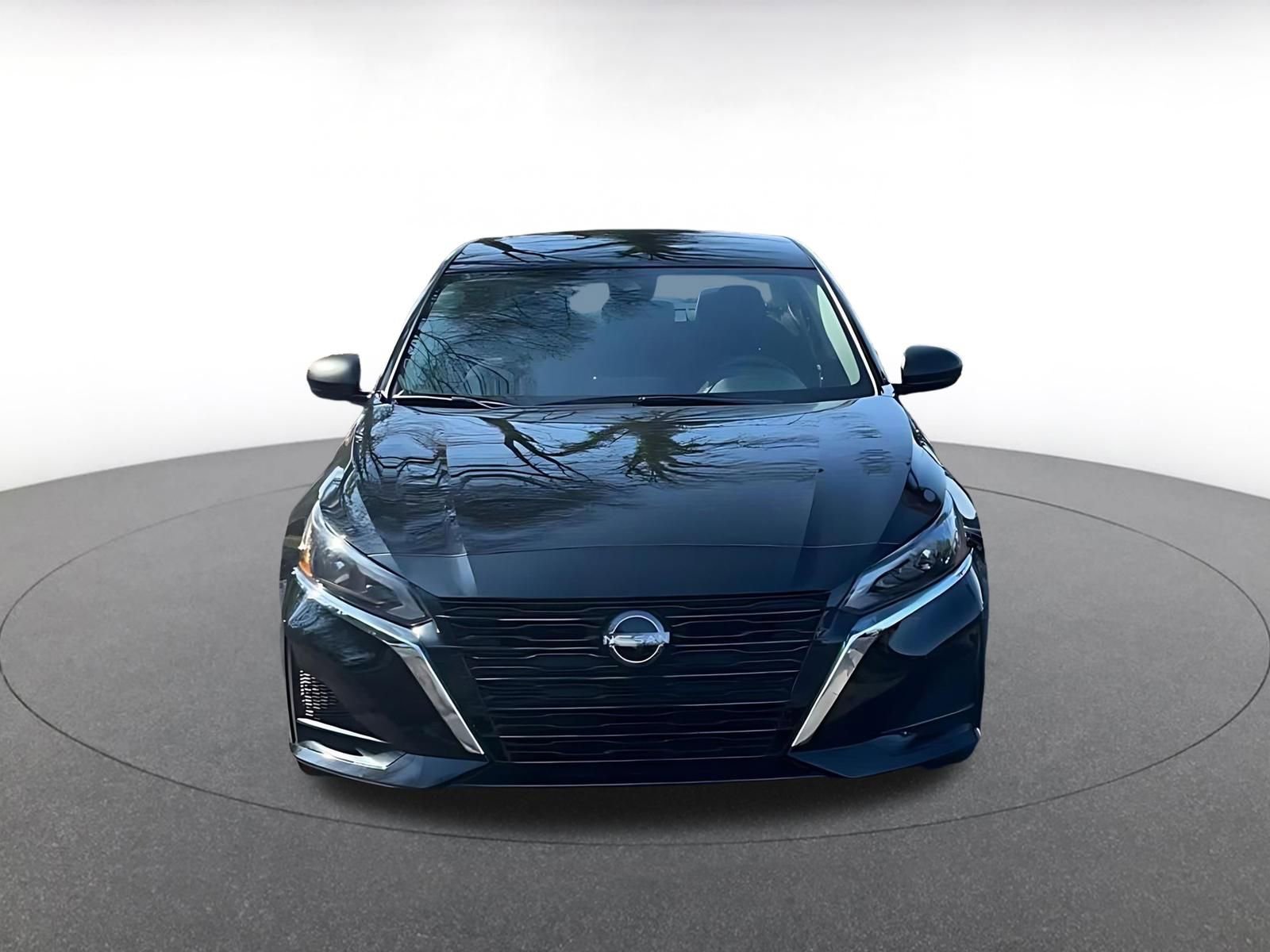Thumbnail: 2025 Nissan Altima - 4
