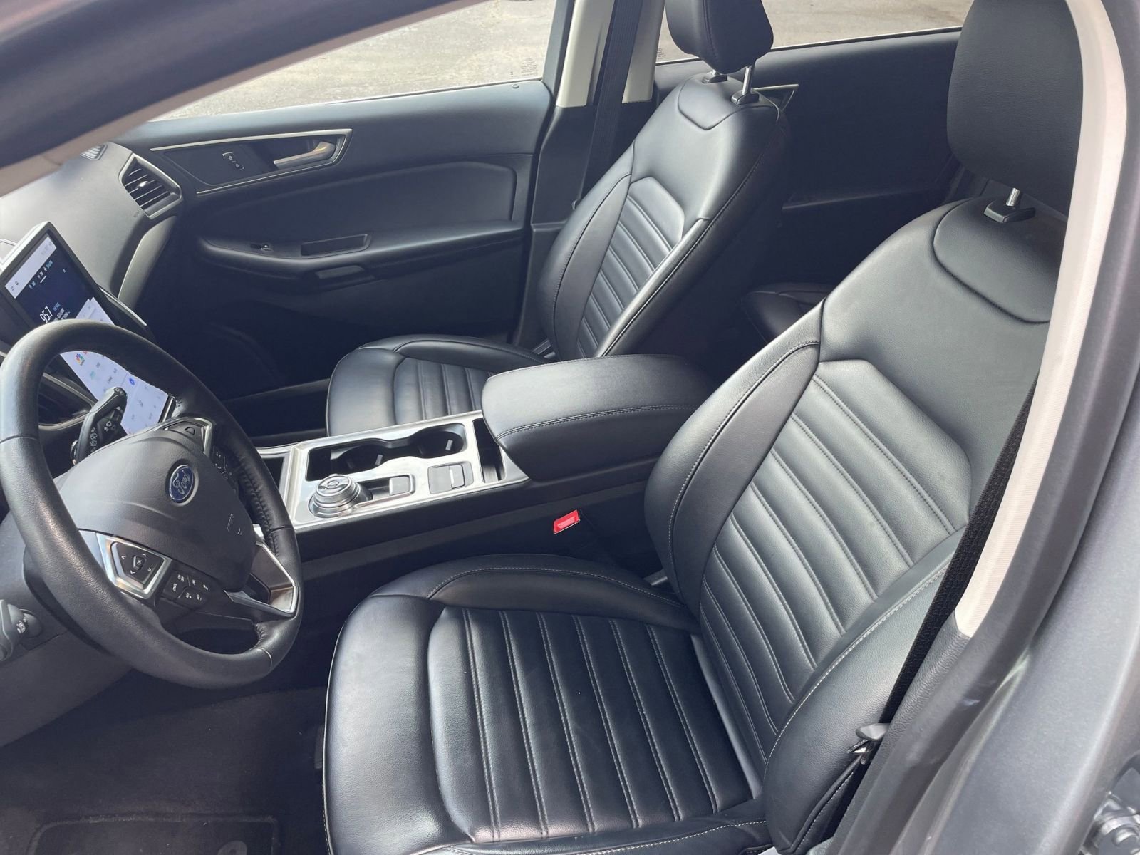 2024 Ford Edge SEL 32