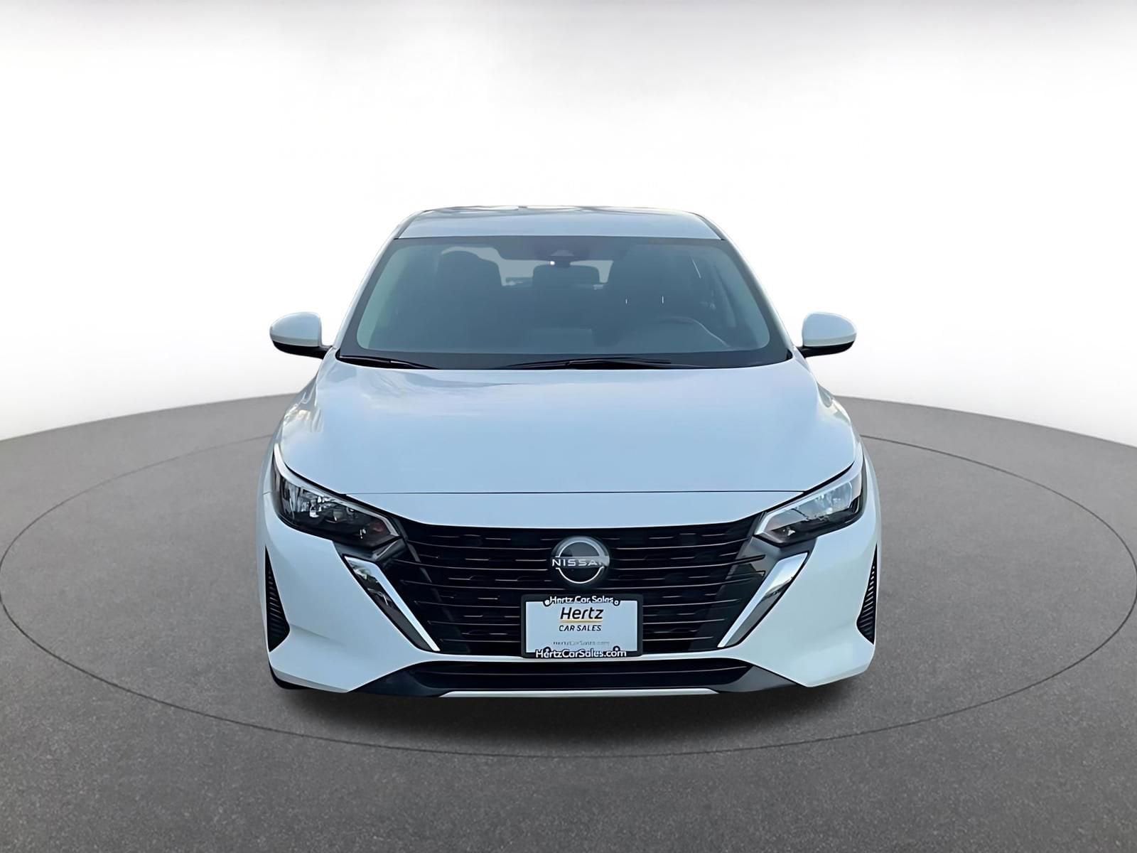 Thumbnail: 2025 Nissan Sentra - 4