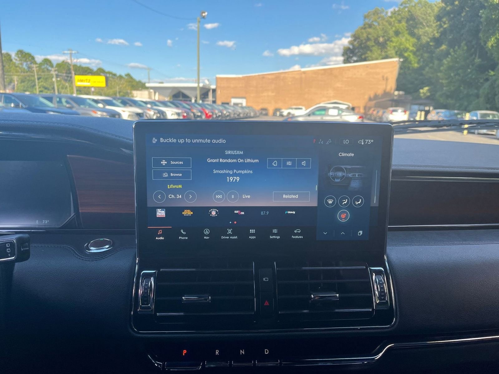 Thumbnail: 2023 Lincoln Navigator - 18