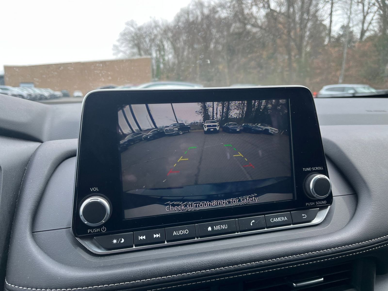 Thumbnail: 2025 Nissan Rogue - 25