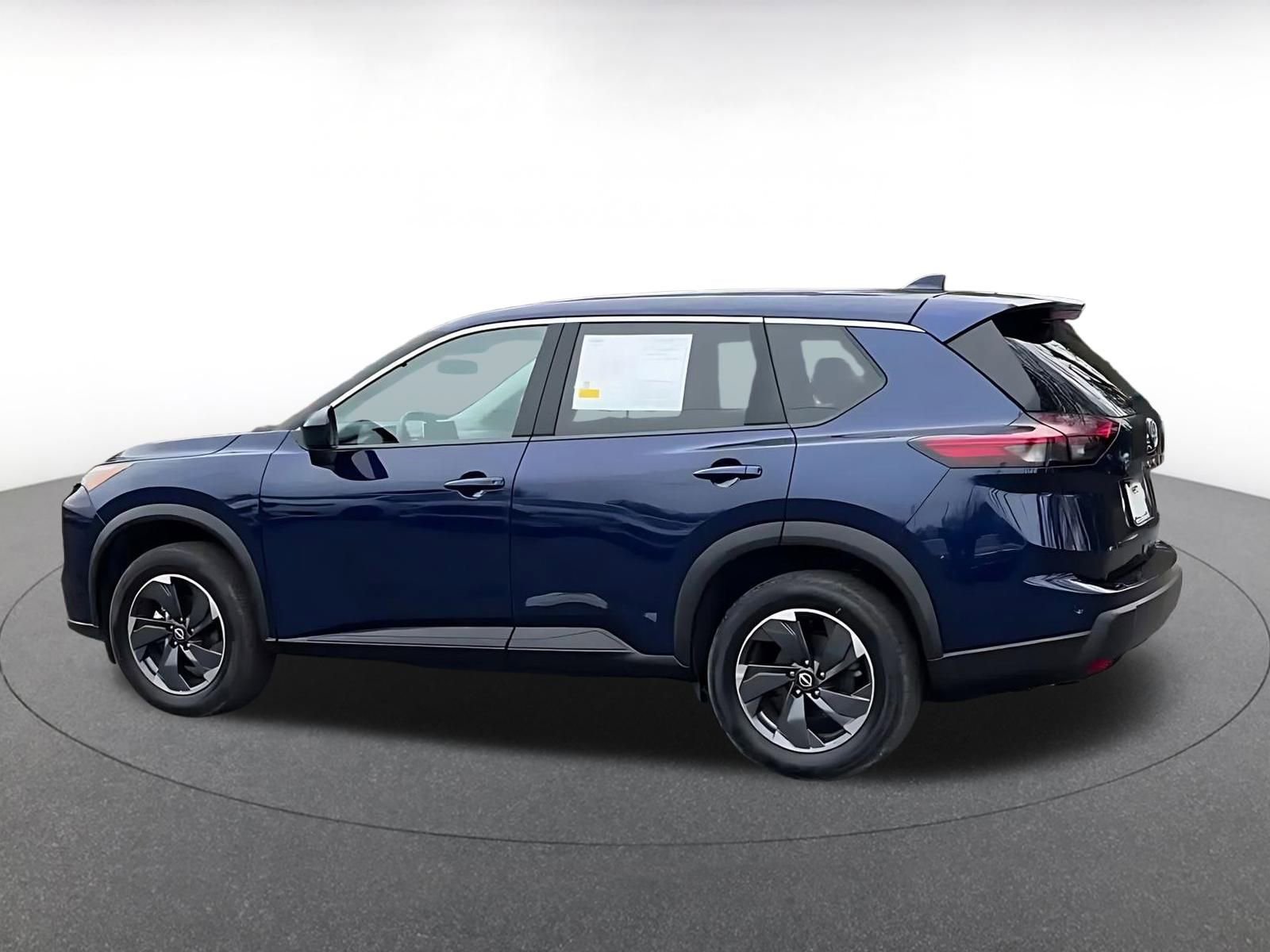 Thumbnail: 2025 Nissan Rogue - 10