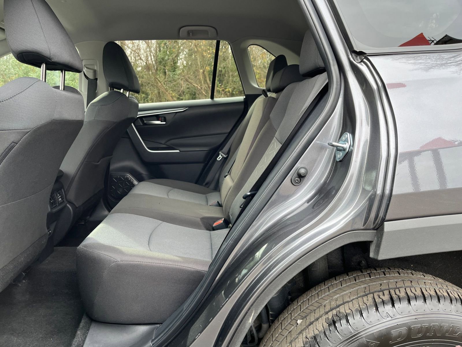 Thumbnail: 2025 Toyota RAV4 - 25