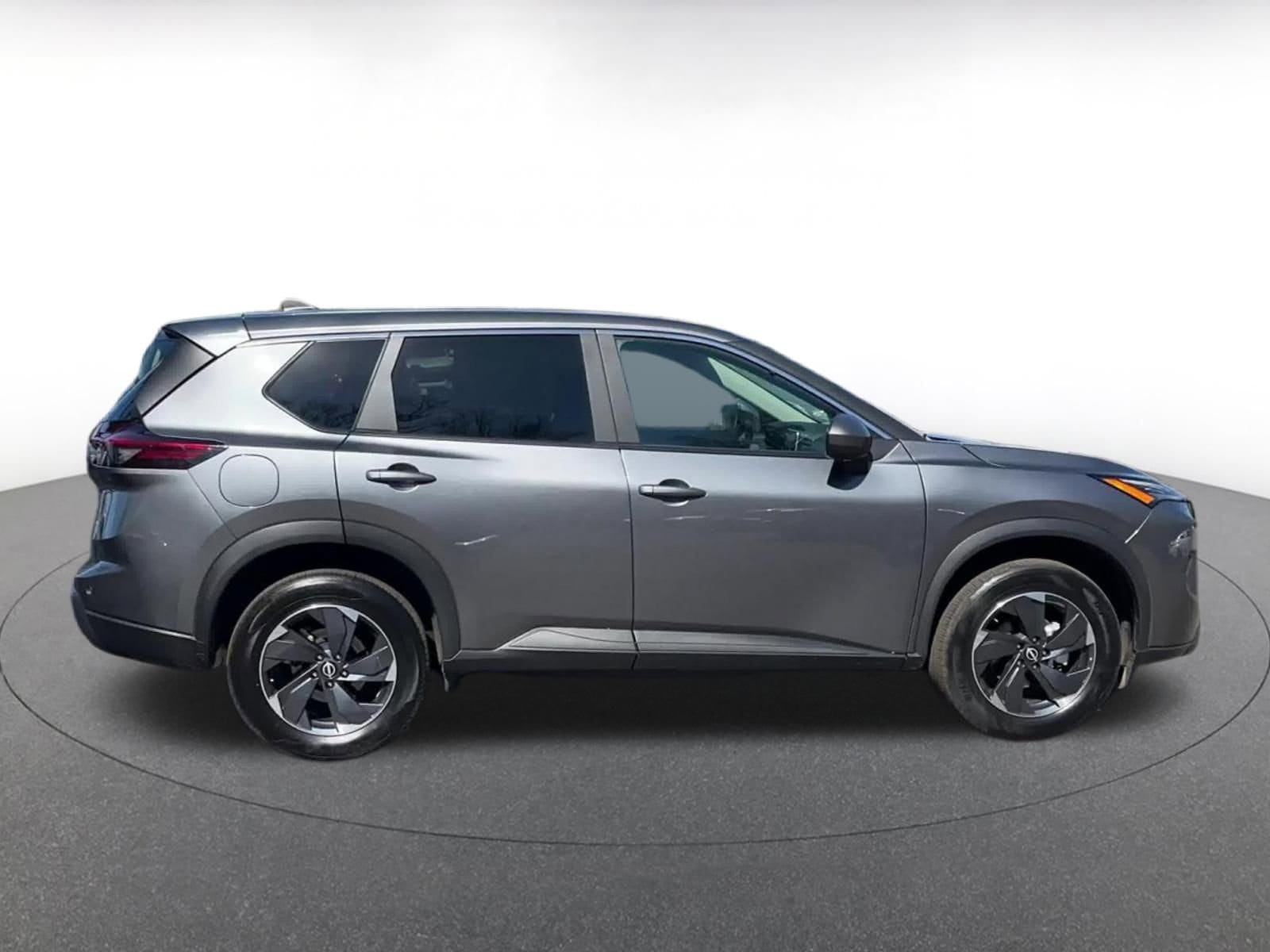 Thumbnail: 2025 Nissan Rogue - 16