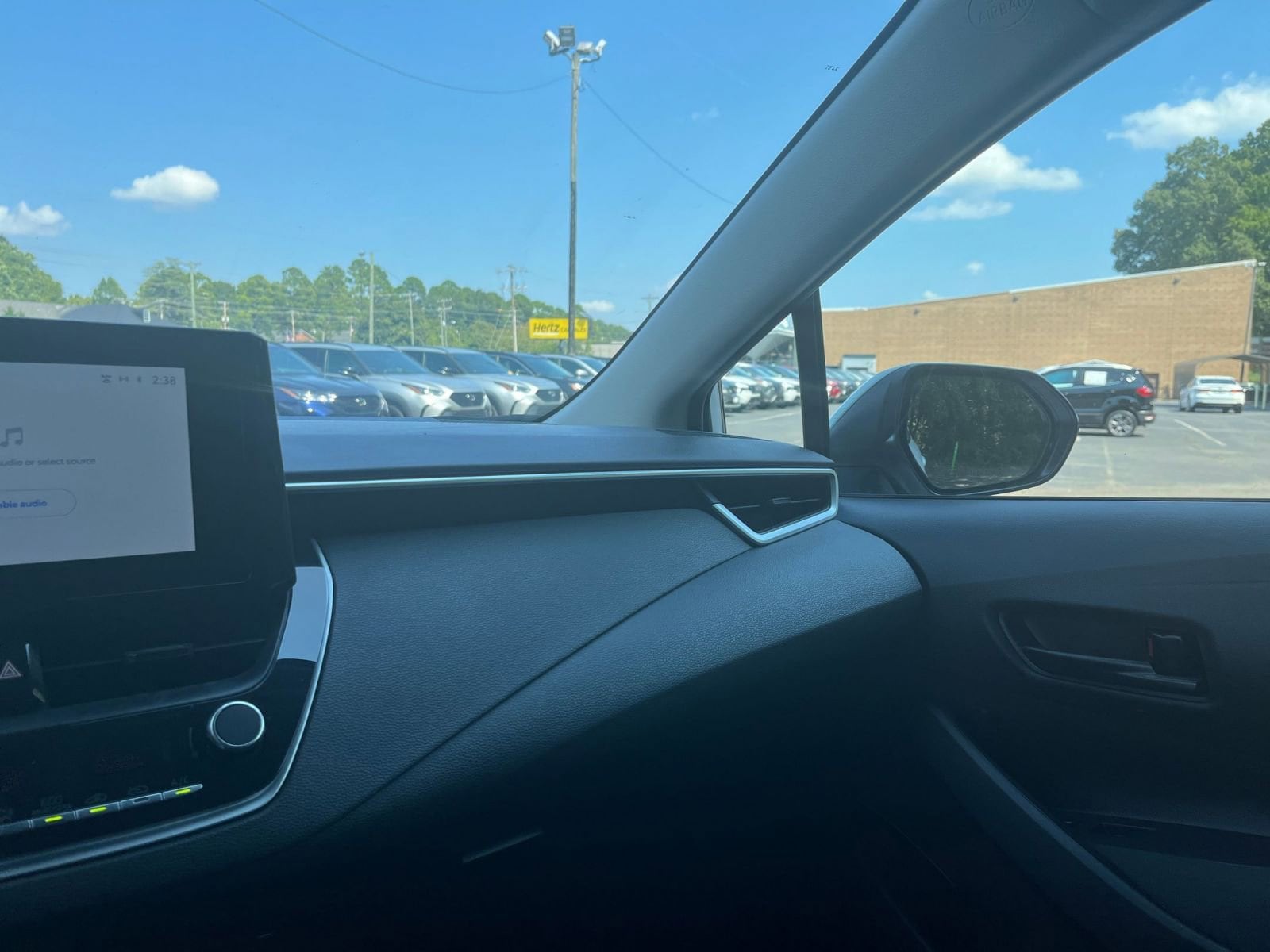 Thumbnail: 2024 Toyota Corolla - 31
