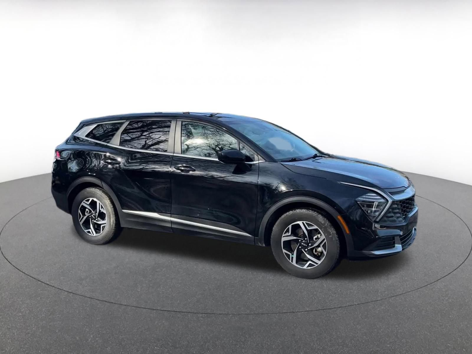 Thumbnail: 2025 Kia Sportage - 2