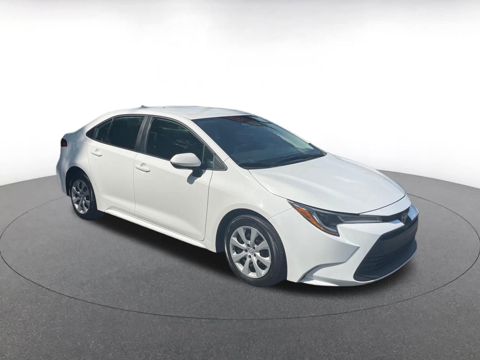 Thumbnail: 2024 Toyota Corolla - 1