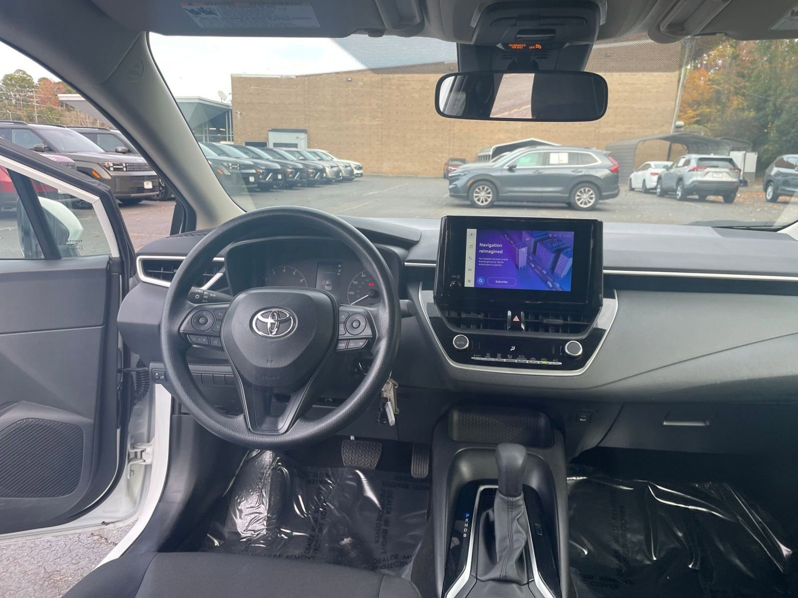 Thumbnail: 2025 Toyota Corolla - 30