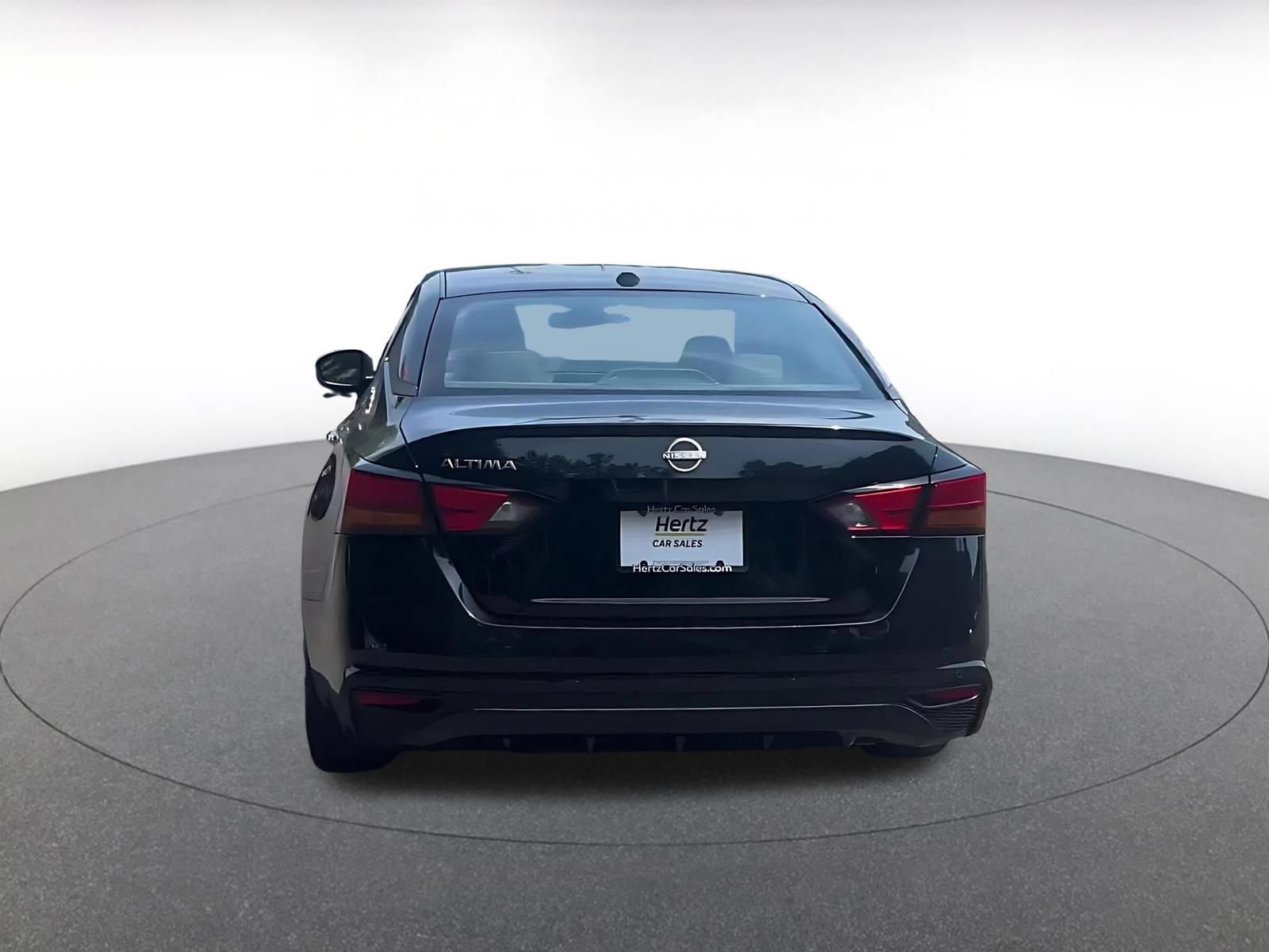 Thumbnail: 2025 Nissan Altima - 27