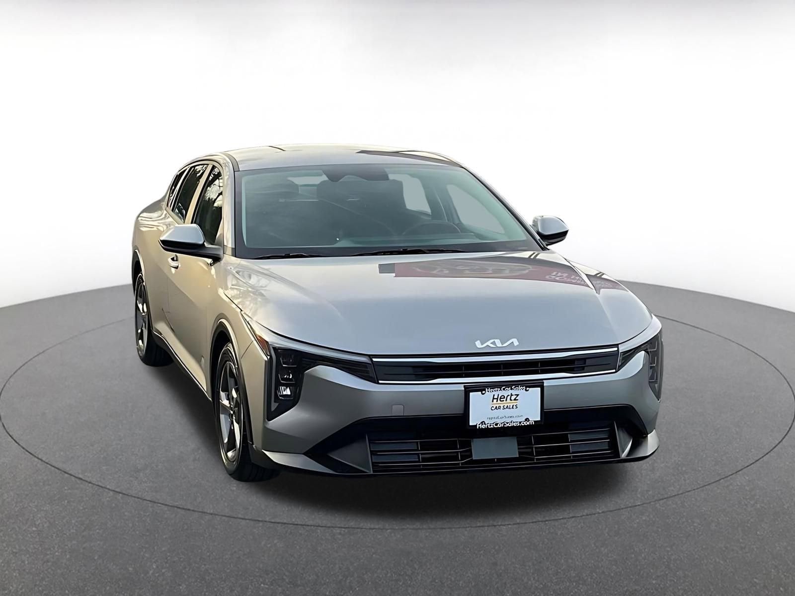 Thumbnail: 2025 Kia K4 - 1