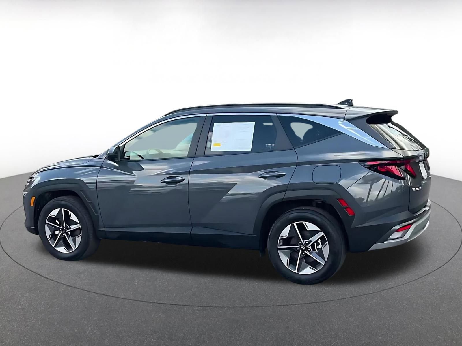 Thumbnail: 2025 Hyundai Tucson - 10