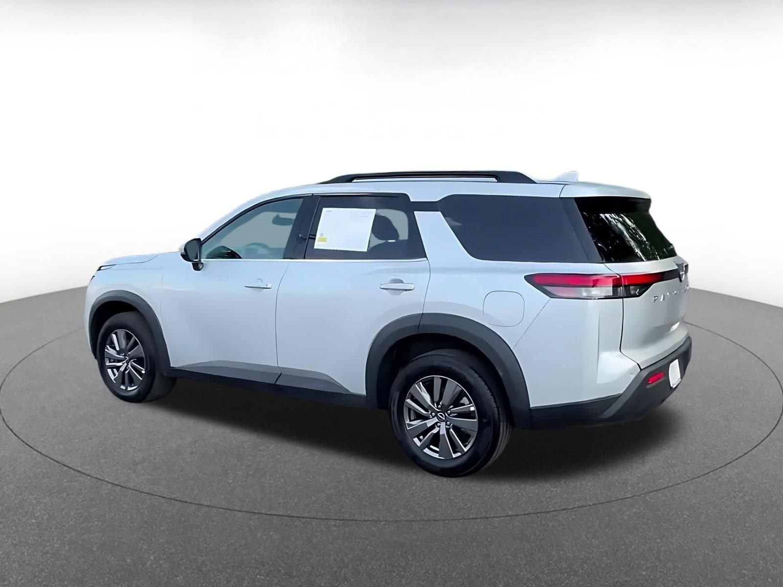 Thumbnail: 2025 Nissan Pathfinder - 10