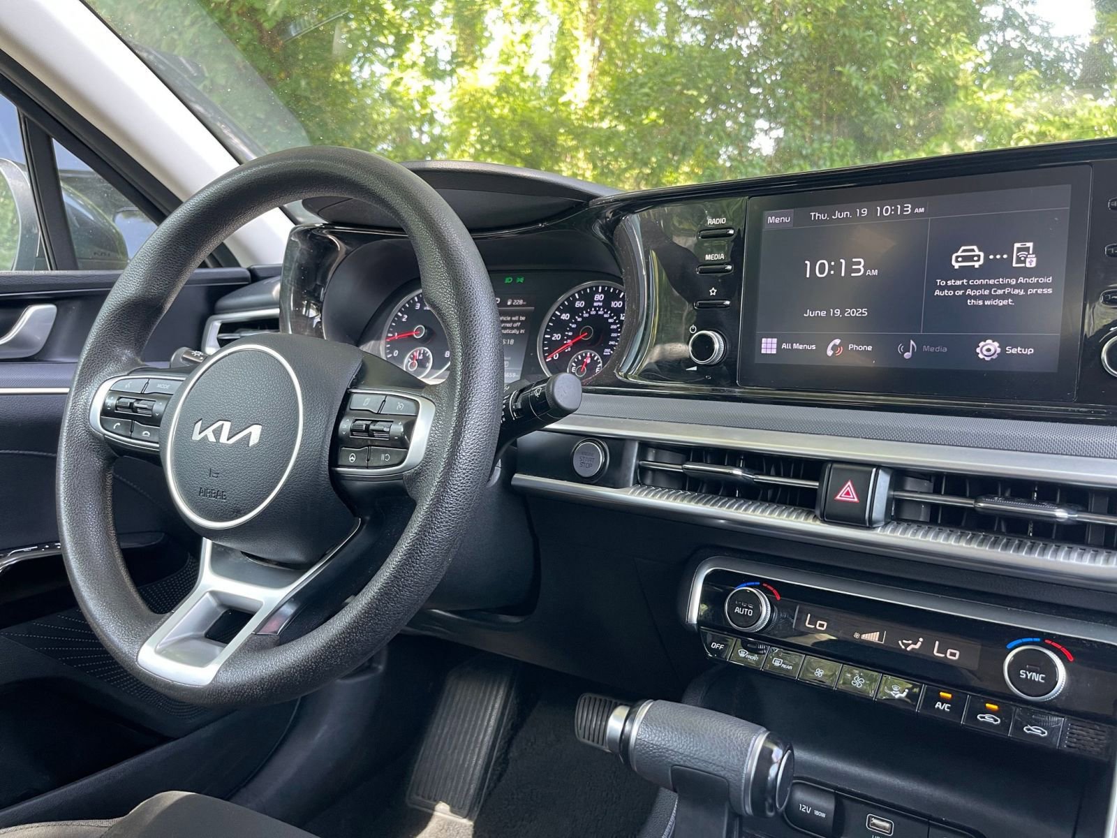 Thumbnail: 2023 Kia K5 - 31