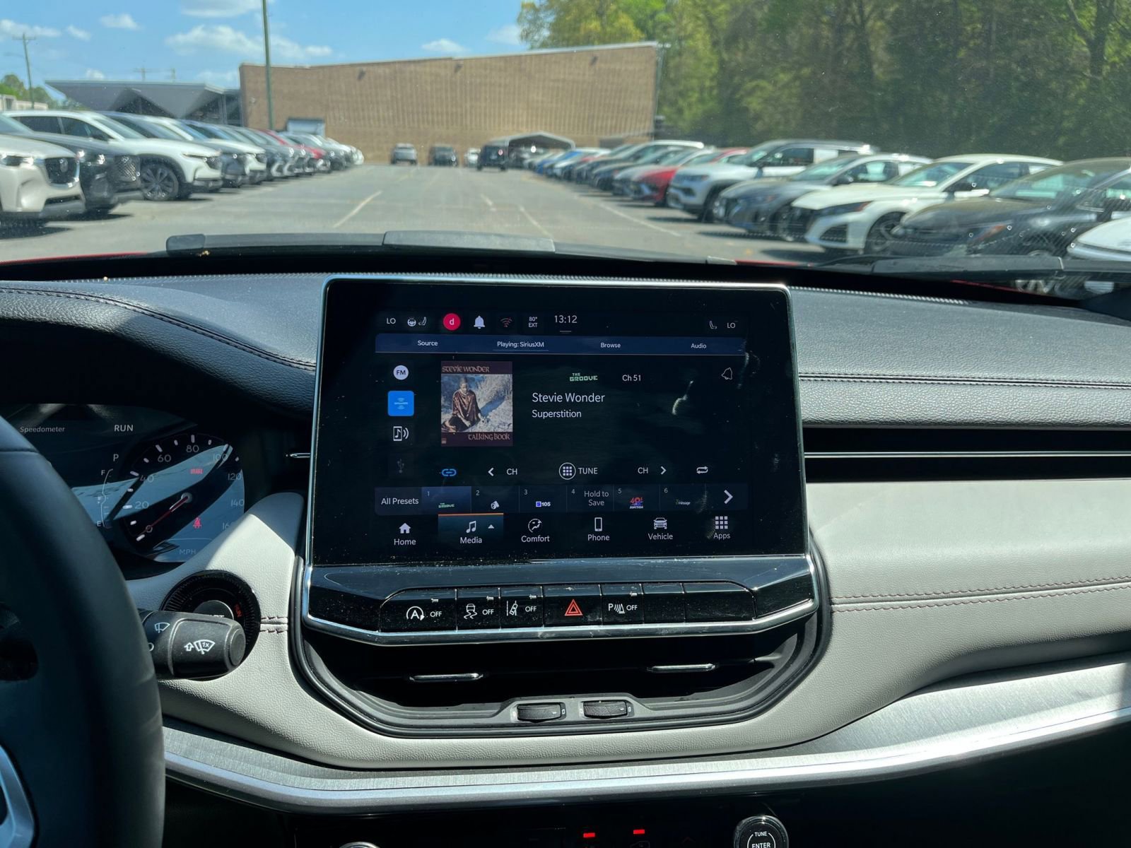 Thumbnail: 2025 Jeep Compass - 20