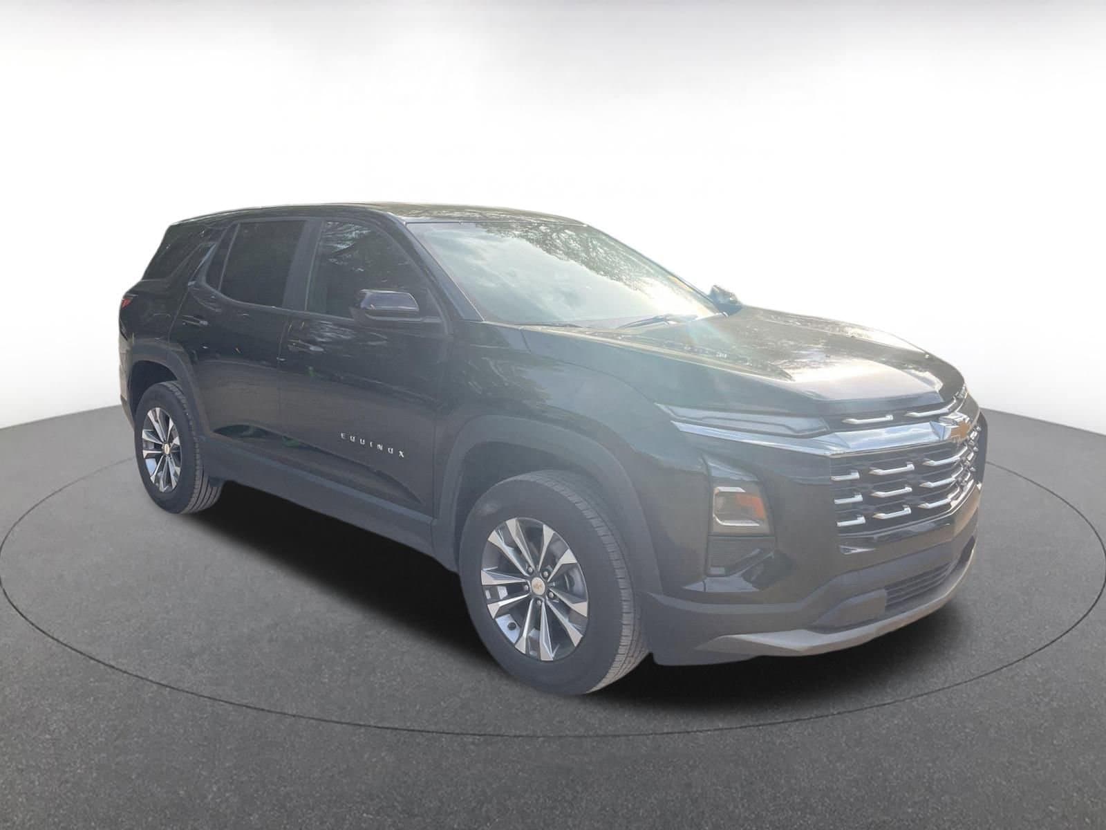 Thumbnail: 2025 Chevrolet Equinox - 1