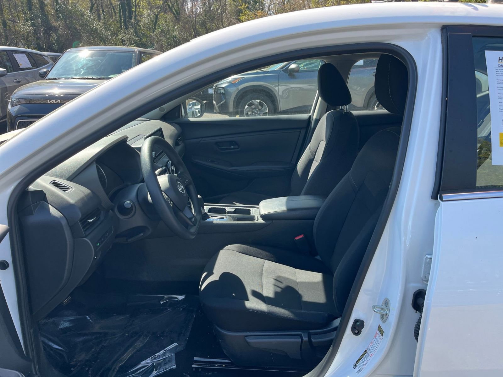 Thumbnail: 2025 Nissan Sentra - 24