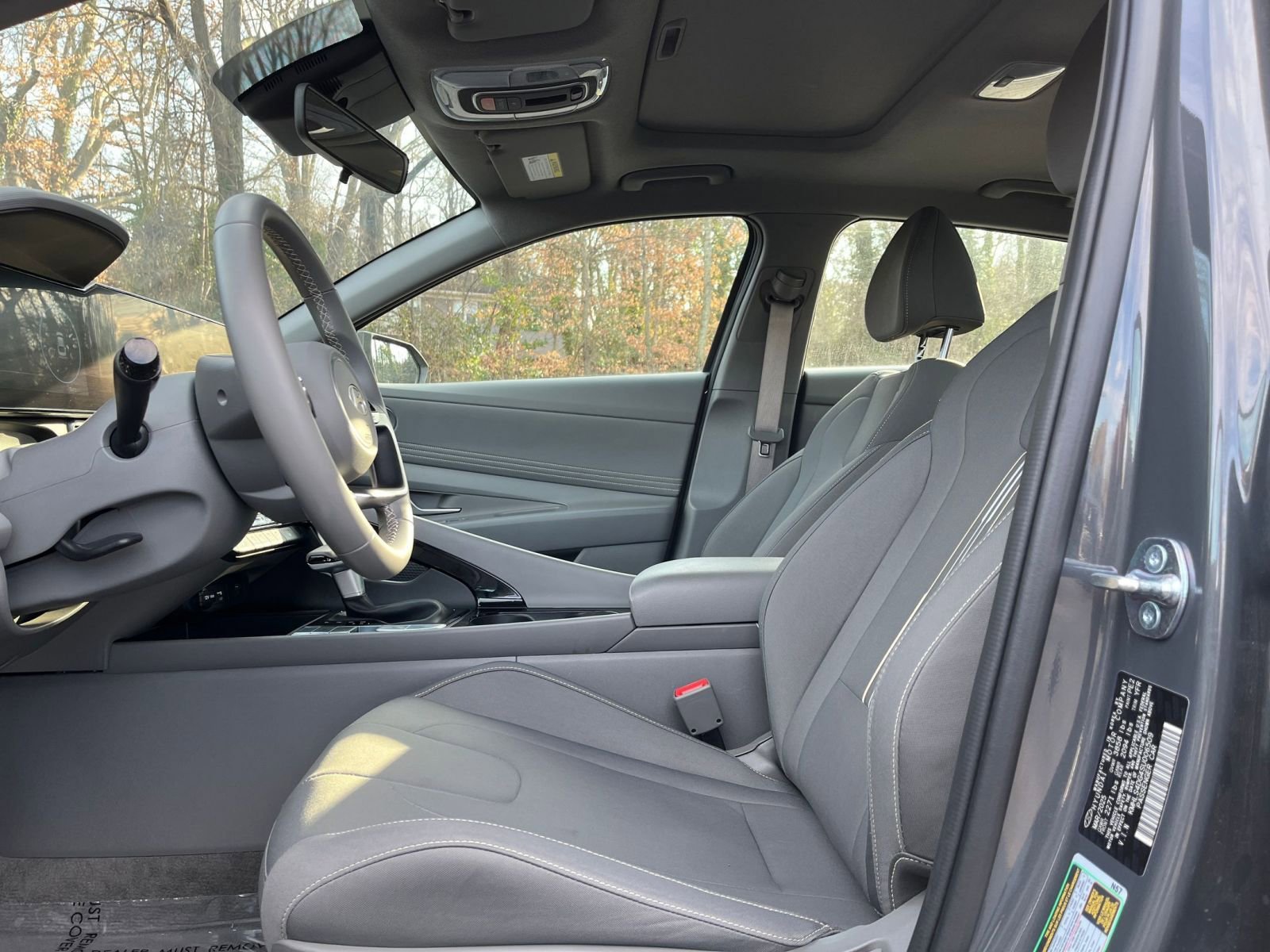 Thumbnail: 2025 Hyundai Elantra - 24