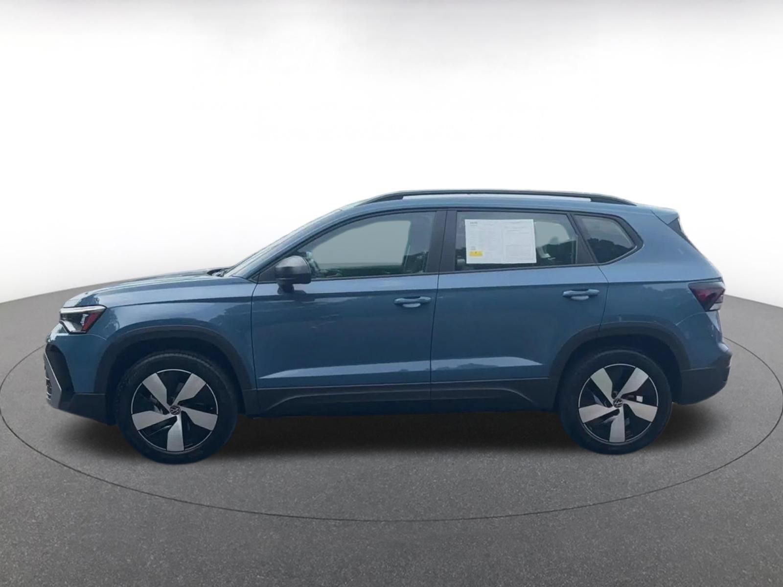 Thumbnail: 2026 Volkswagen Taos - 9
