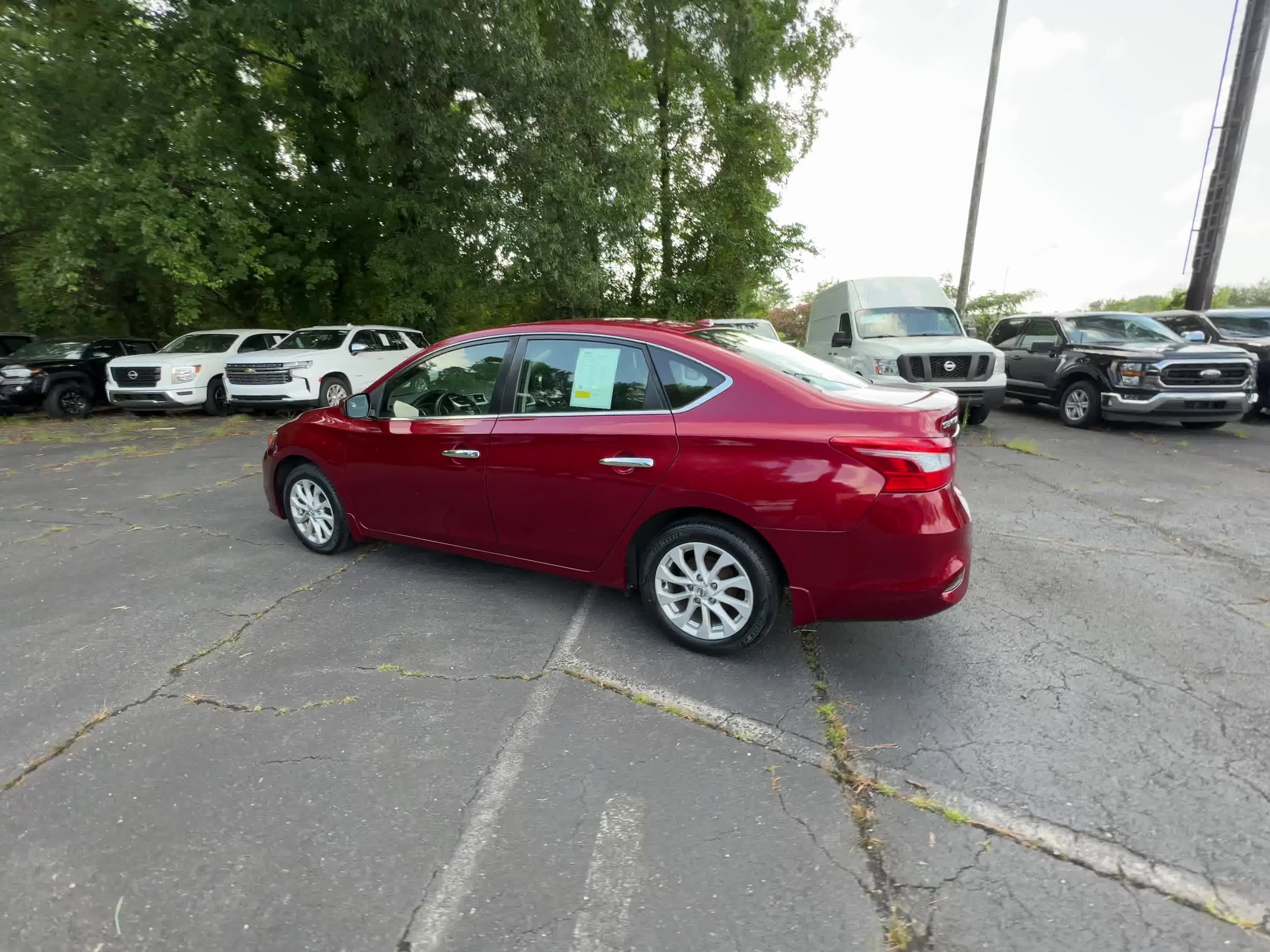 2019 Nissan Sentra SV 10