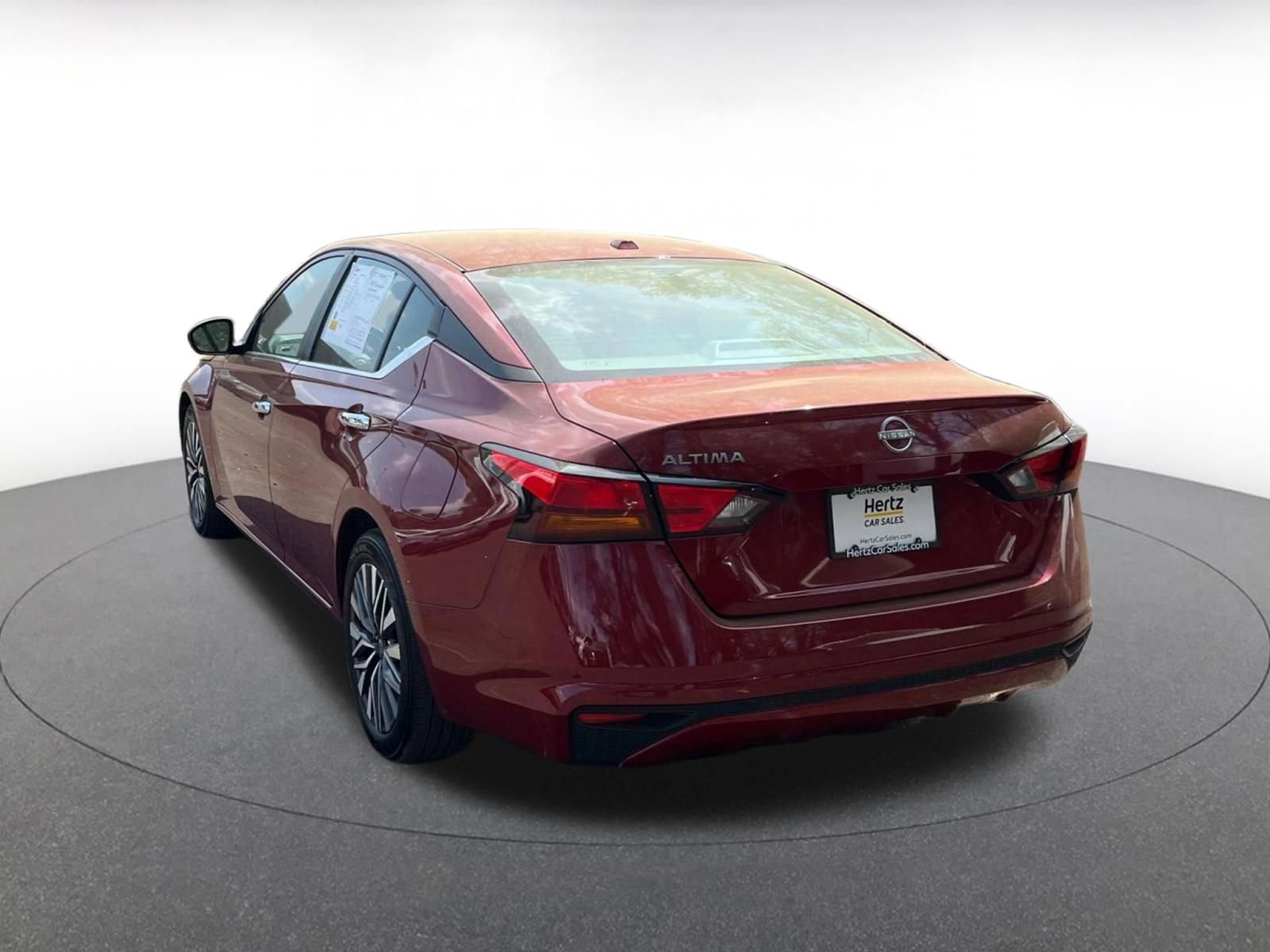 Thumbnail: 2025 Nissan Altima - 12