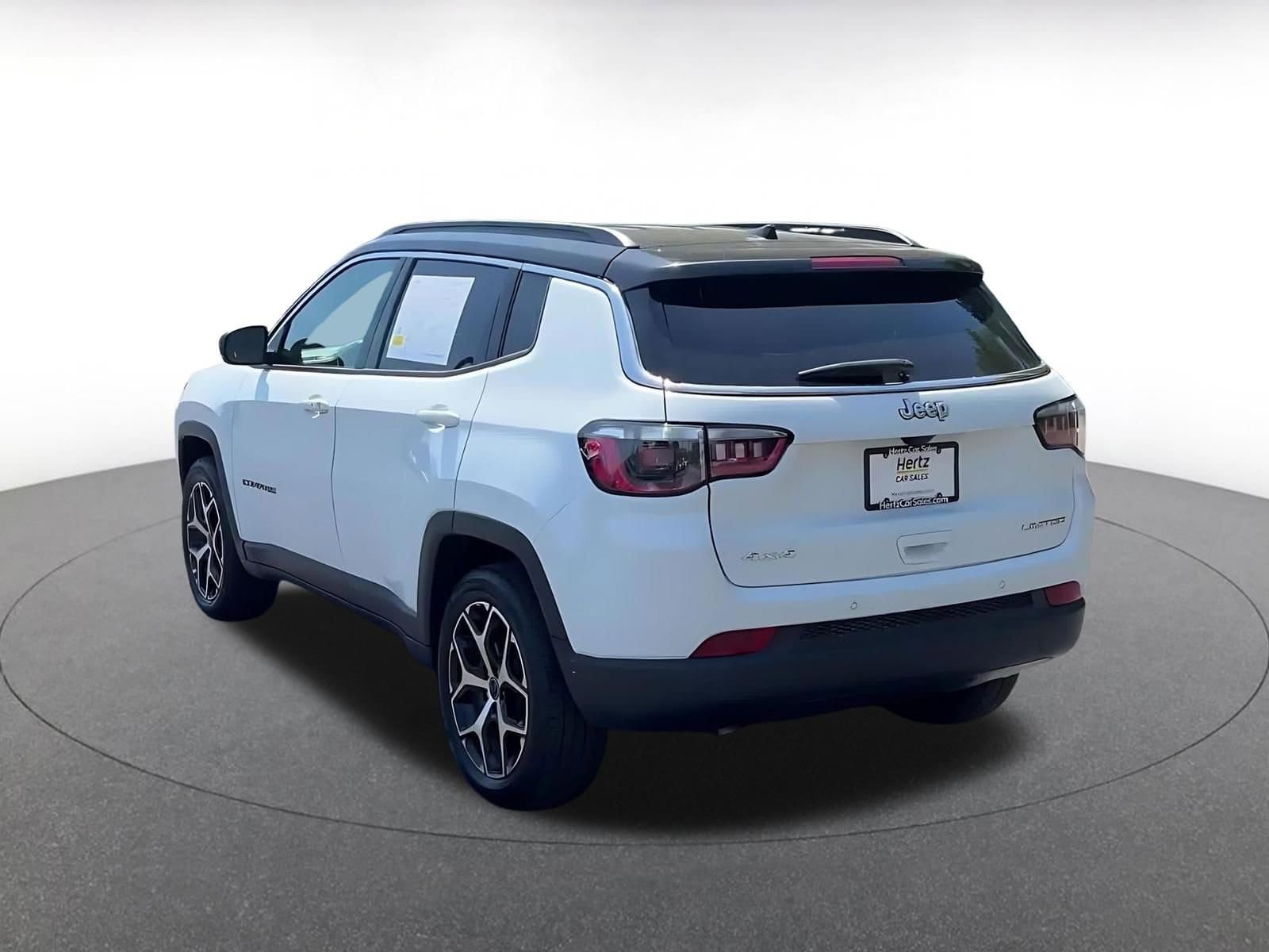 Thumbnail: 2025 Jeep Compass - 11