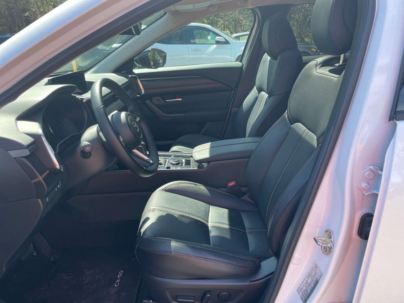 Thumbnail: 2025 Mazda CX-50 - 27