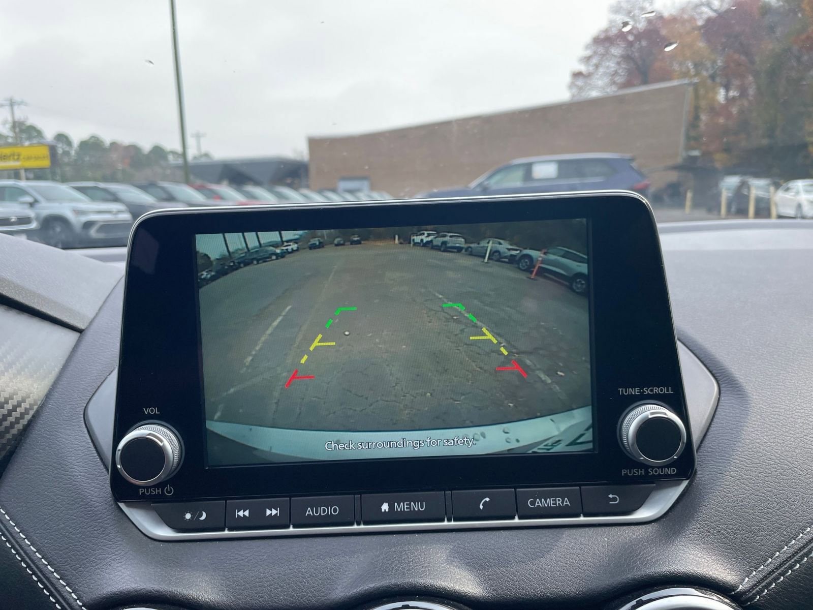 Thumbnail: 2024 Nissan Sentra - 17