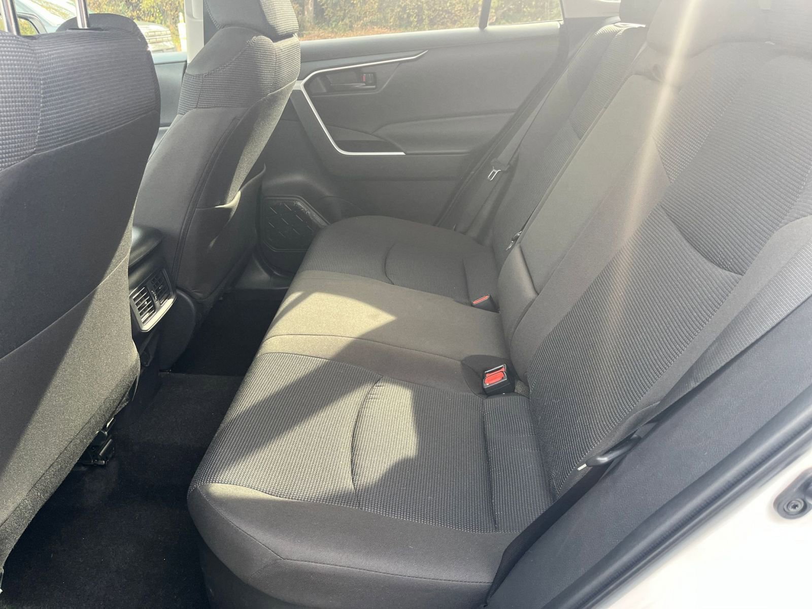 Thumbnail: 2025 Toyota RAV4 - 22