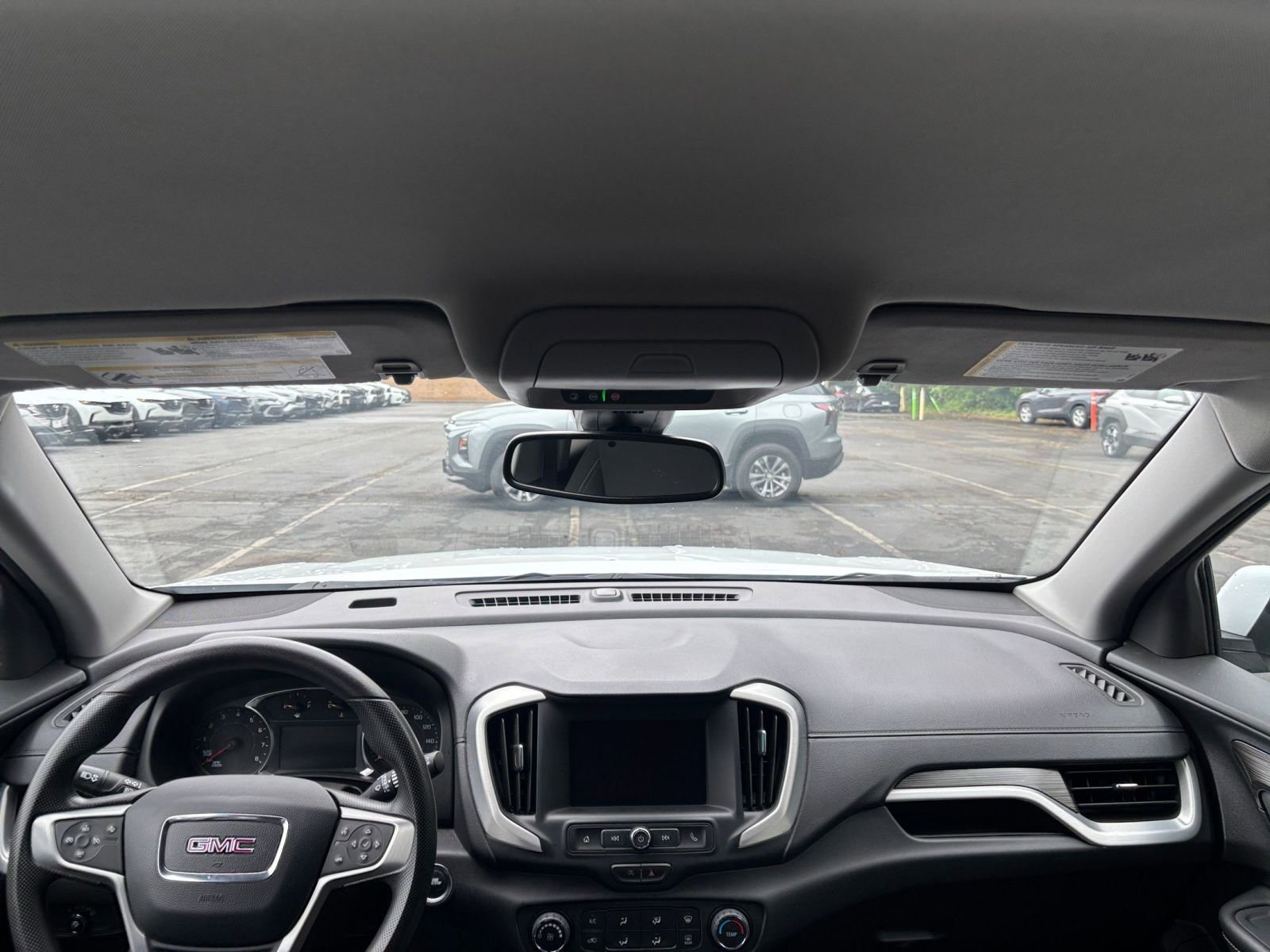 Thumbnail: 2024 GMC Terrain - 32