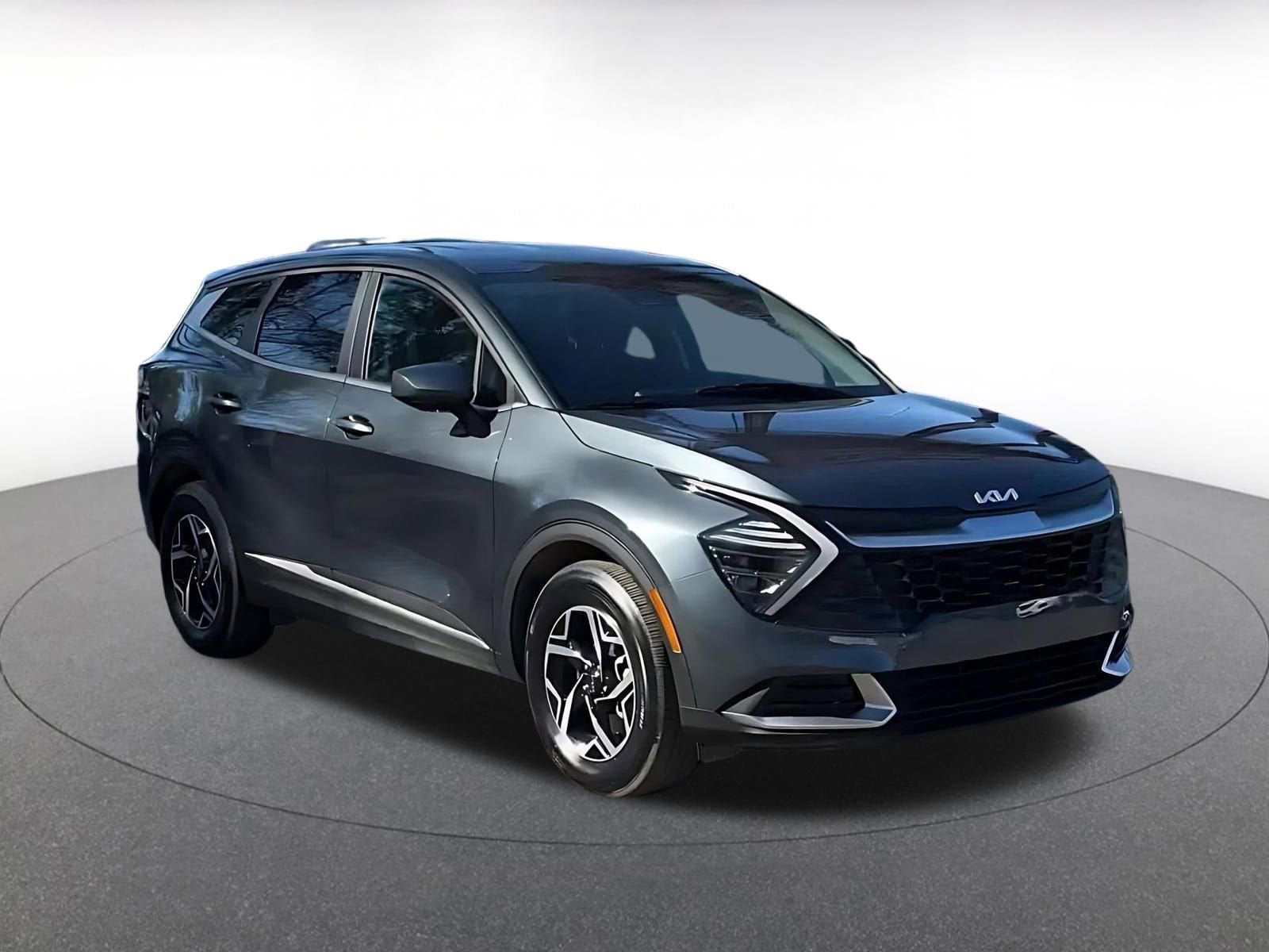 Thumbnail: 2025 Kia Sportage - 3