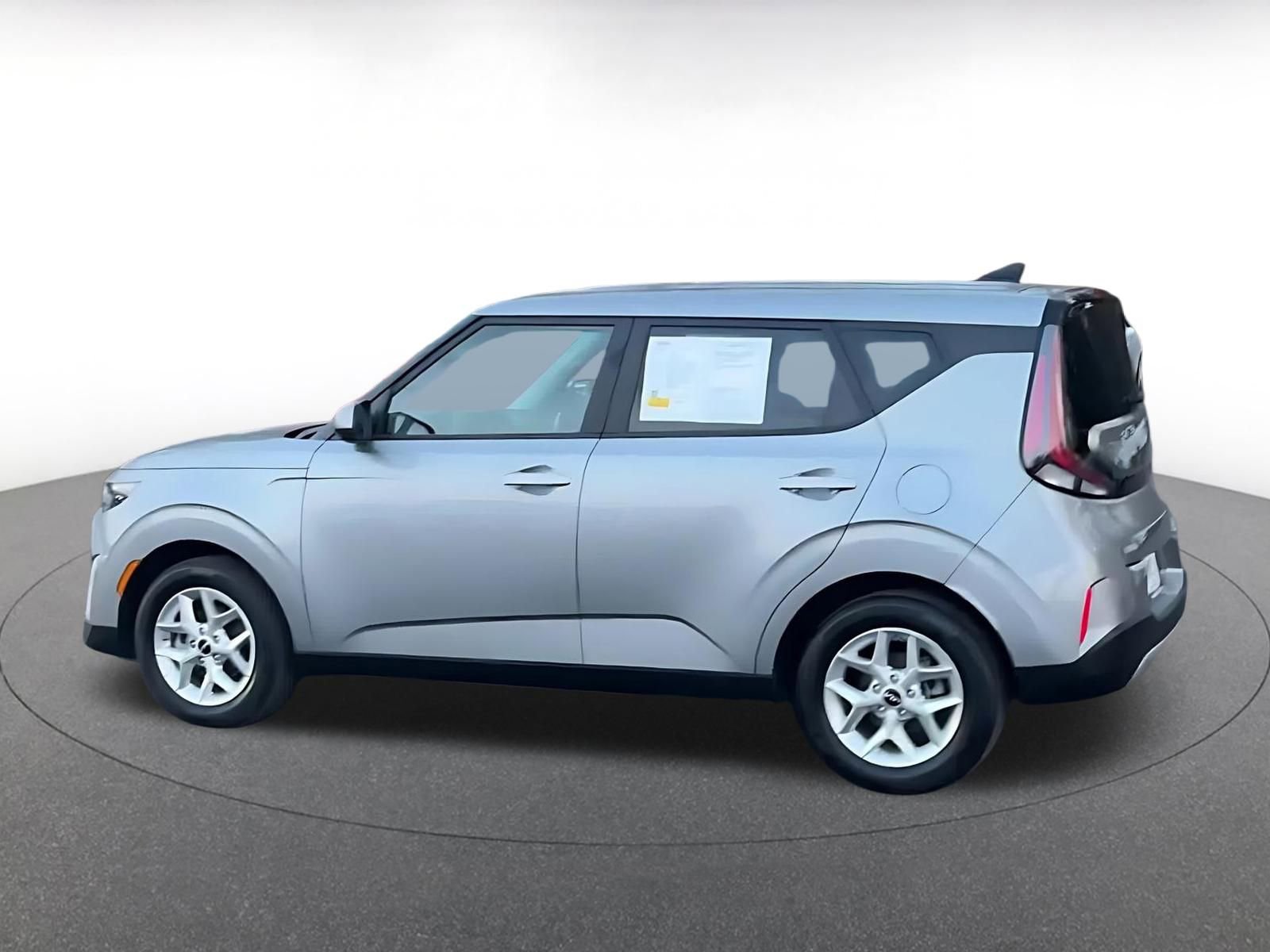 Thumbnail: 2025 Kia Soul - 10