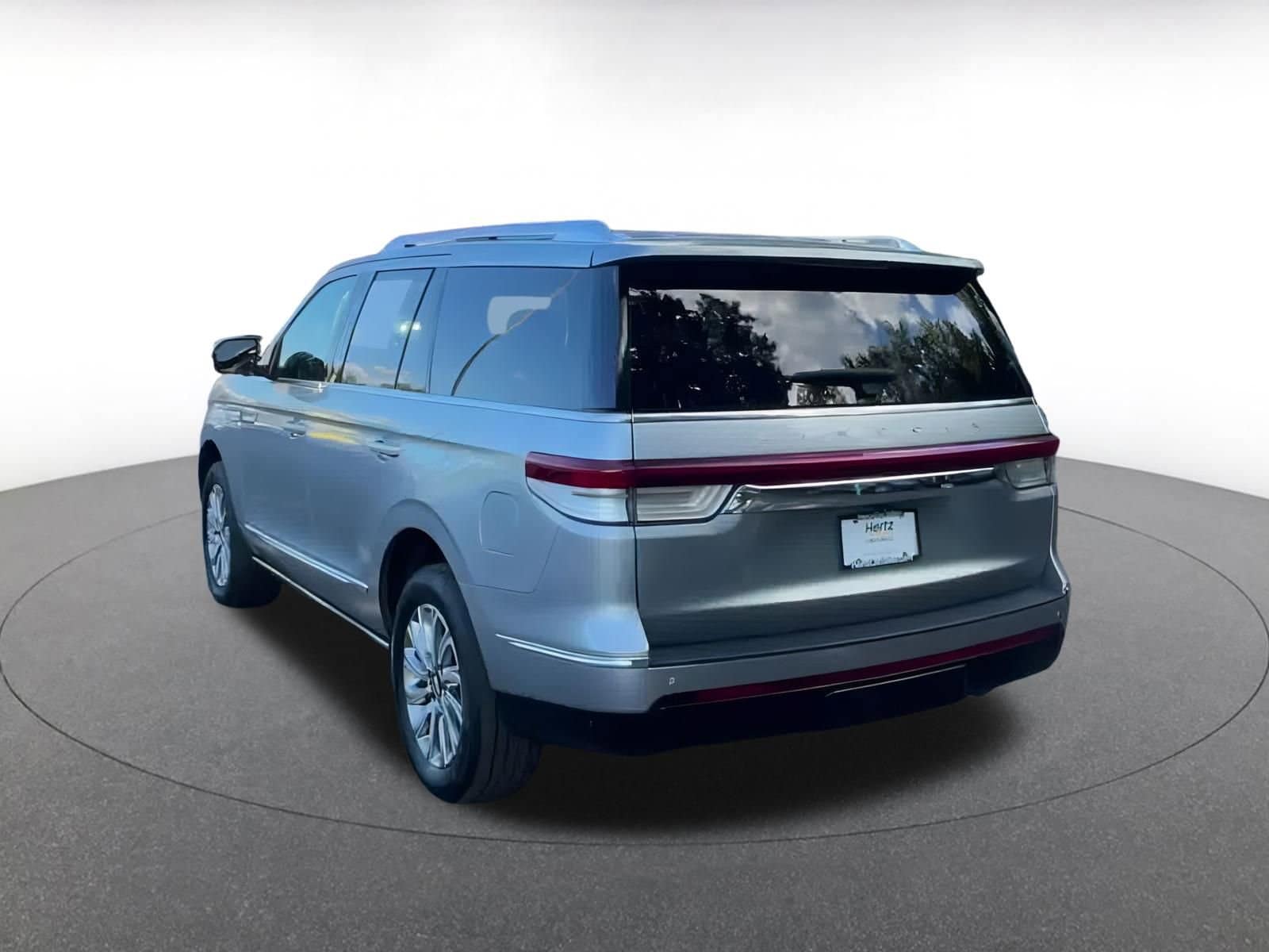 Thumbnail: 2023 Lincoln Navigator - 11