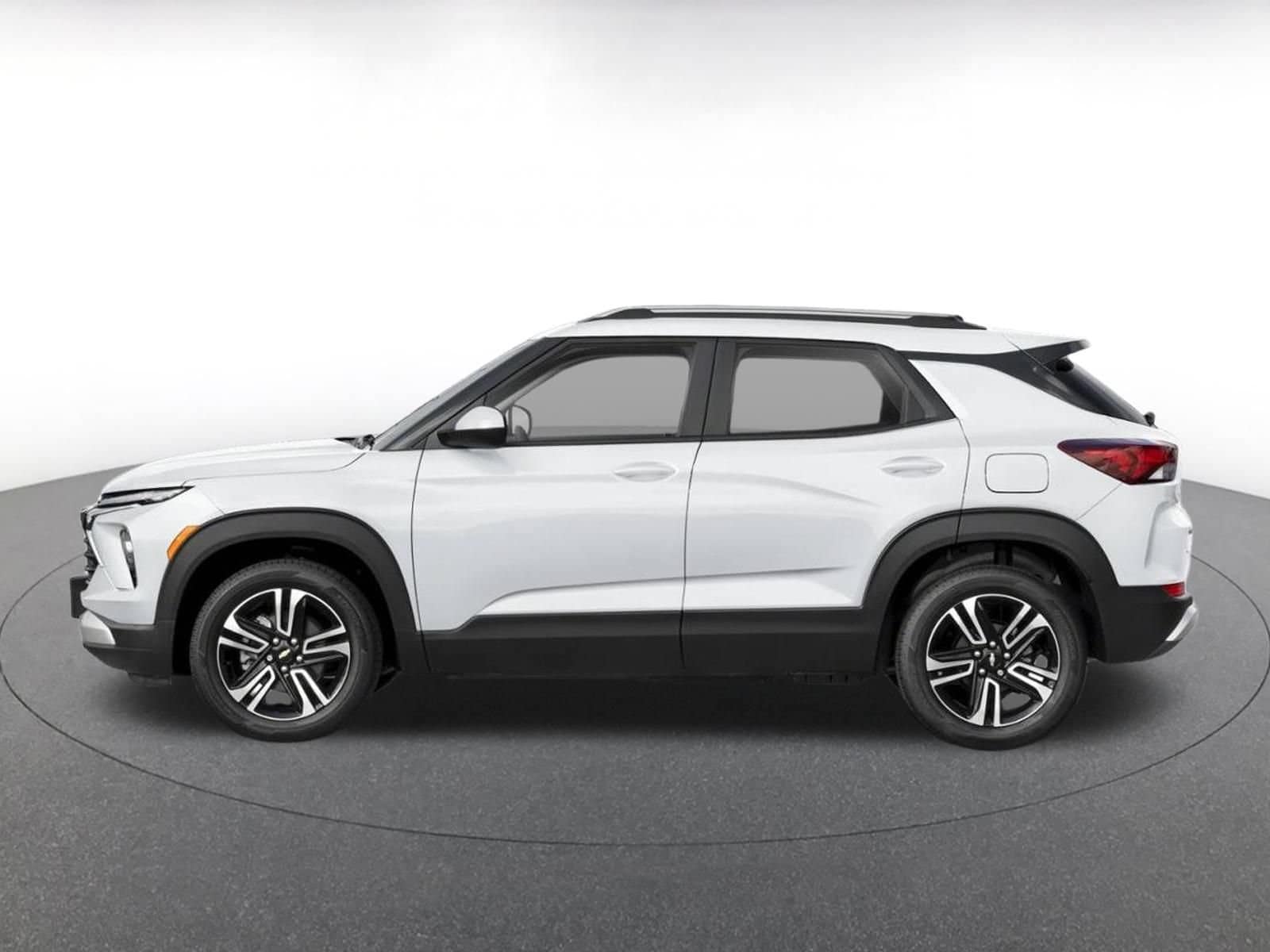 Thumbnail: 2025 Chevrolet TrailBlazer - 2