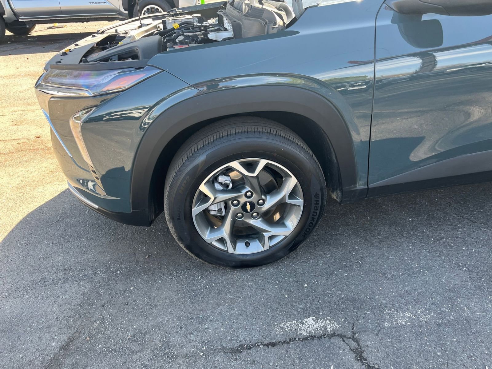 Thumbnail: 2025 Chevrolet Trax - 29