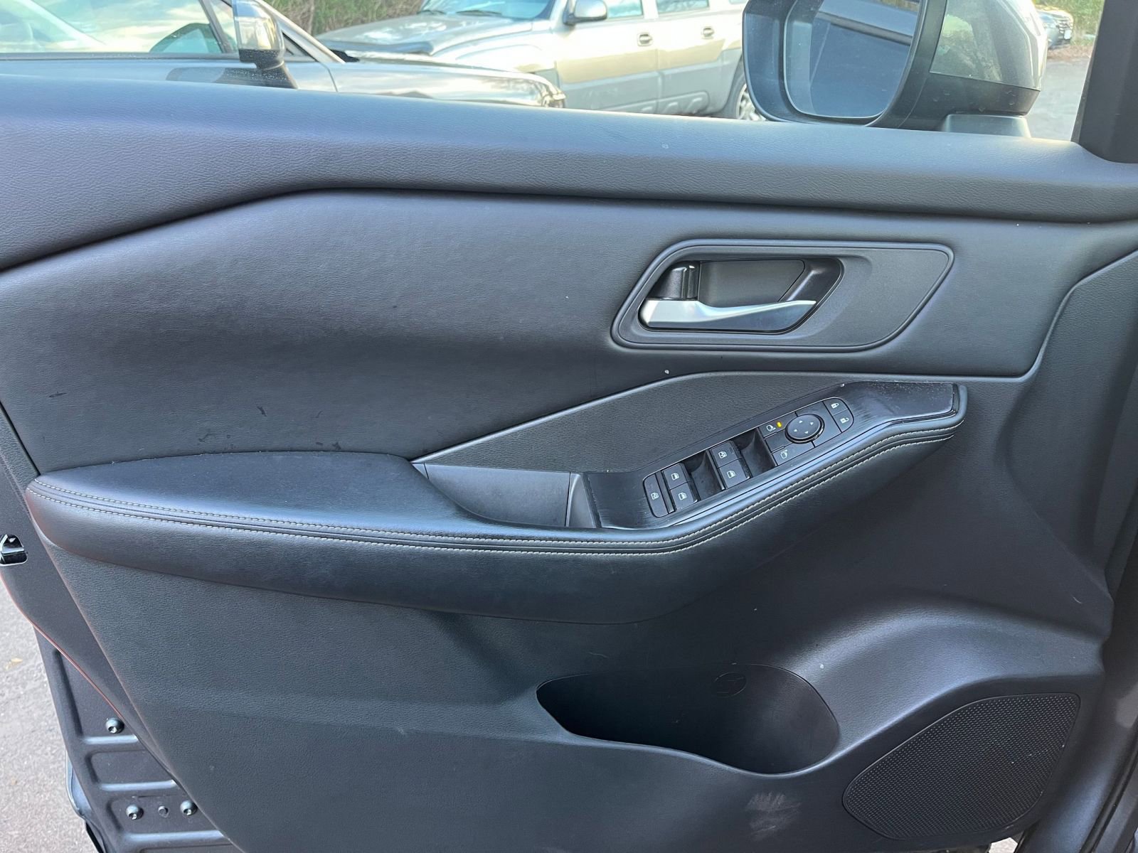 Thumbnail: 2025 Nissan Rogue - 18