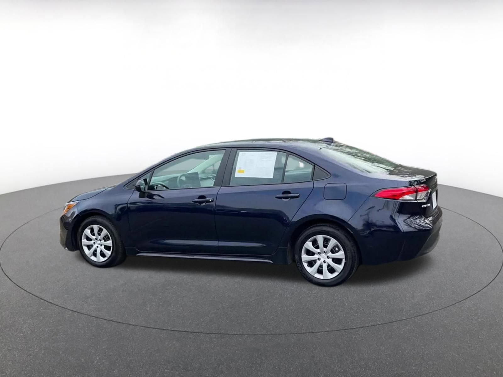 Thumbnail: 2025 Toyota Corolla - 11