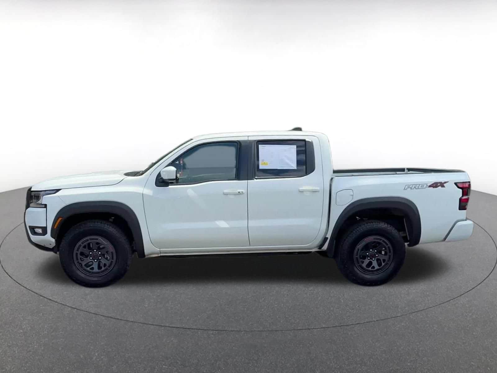Thumbnail: 2026 Nissan Frontier - 9