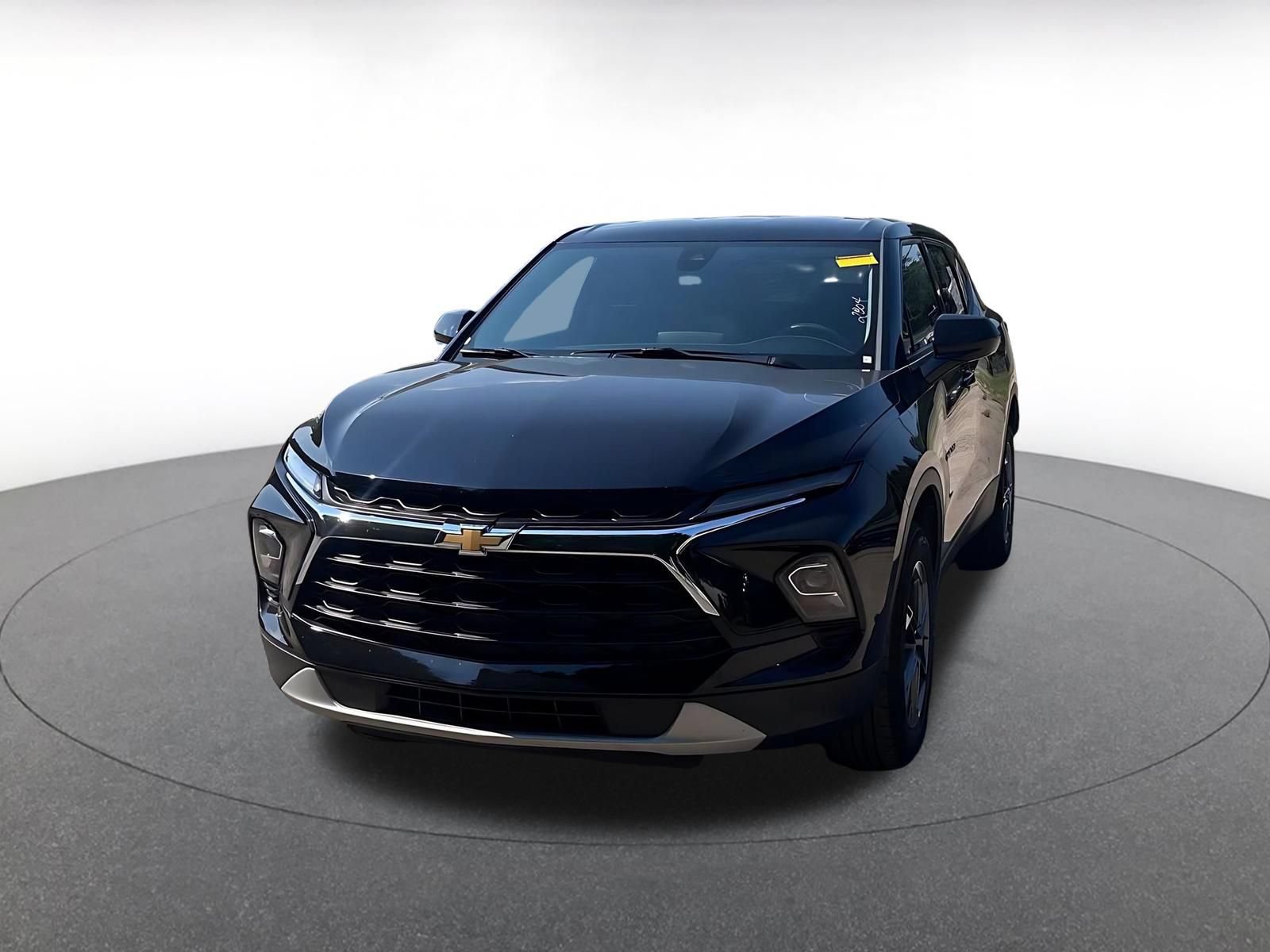 Thumbnail: 2026 Chevrolet Blazer - 4