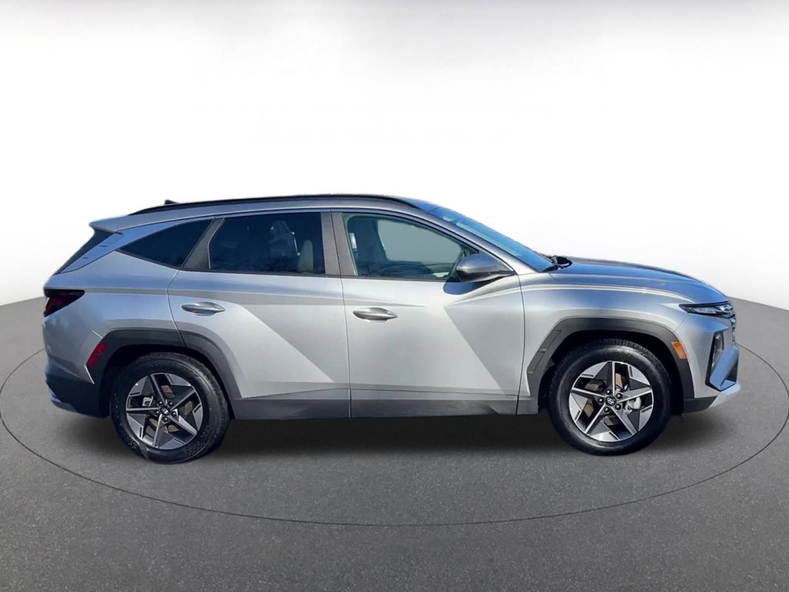 Thumbnail: 2025 Hyundai Tucson - 16