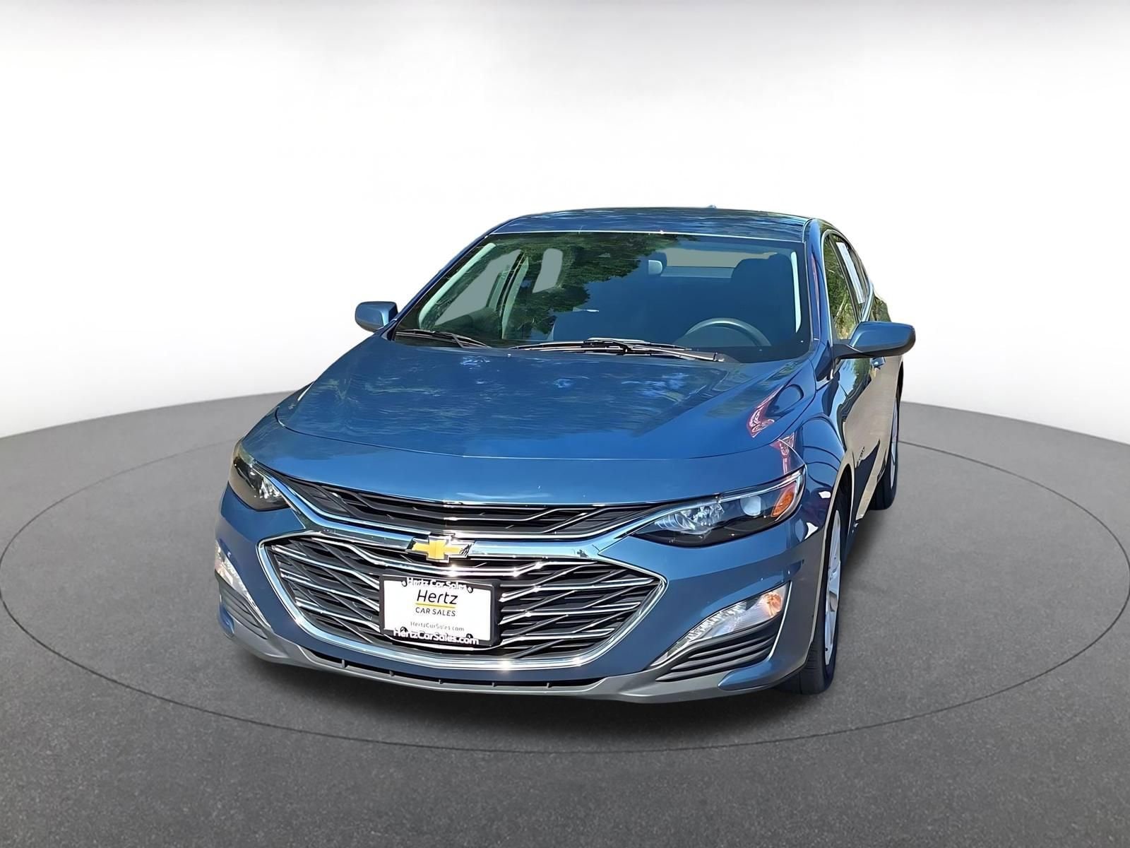Thumbnail: 2024 Chevrolet Malibu - 4