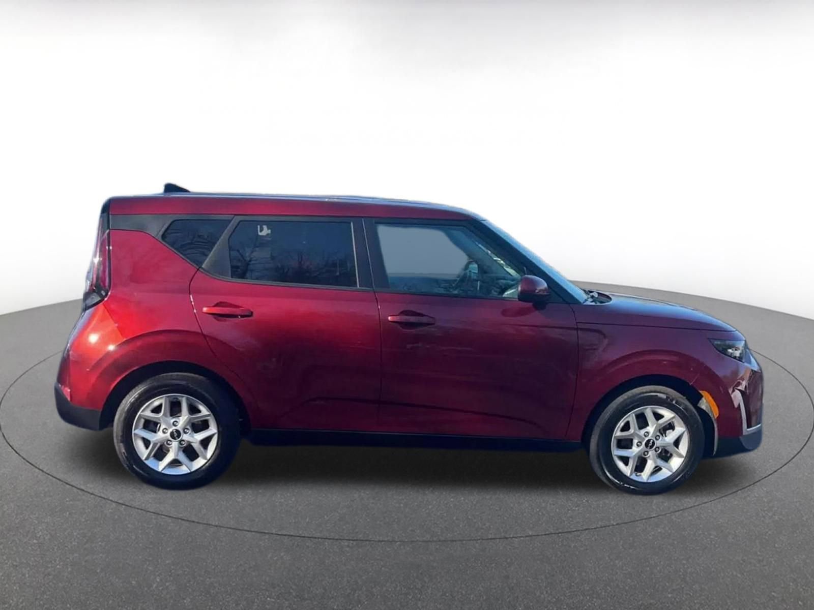 Thumbnail: 2025 Kia Soul - 16